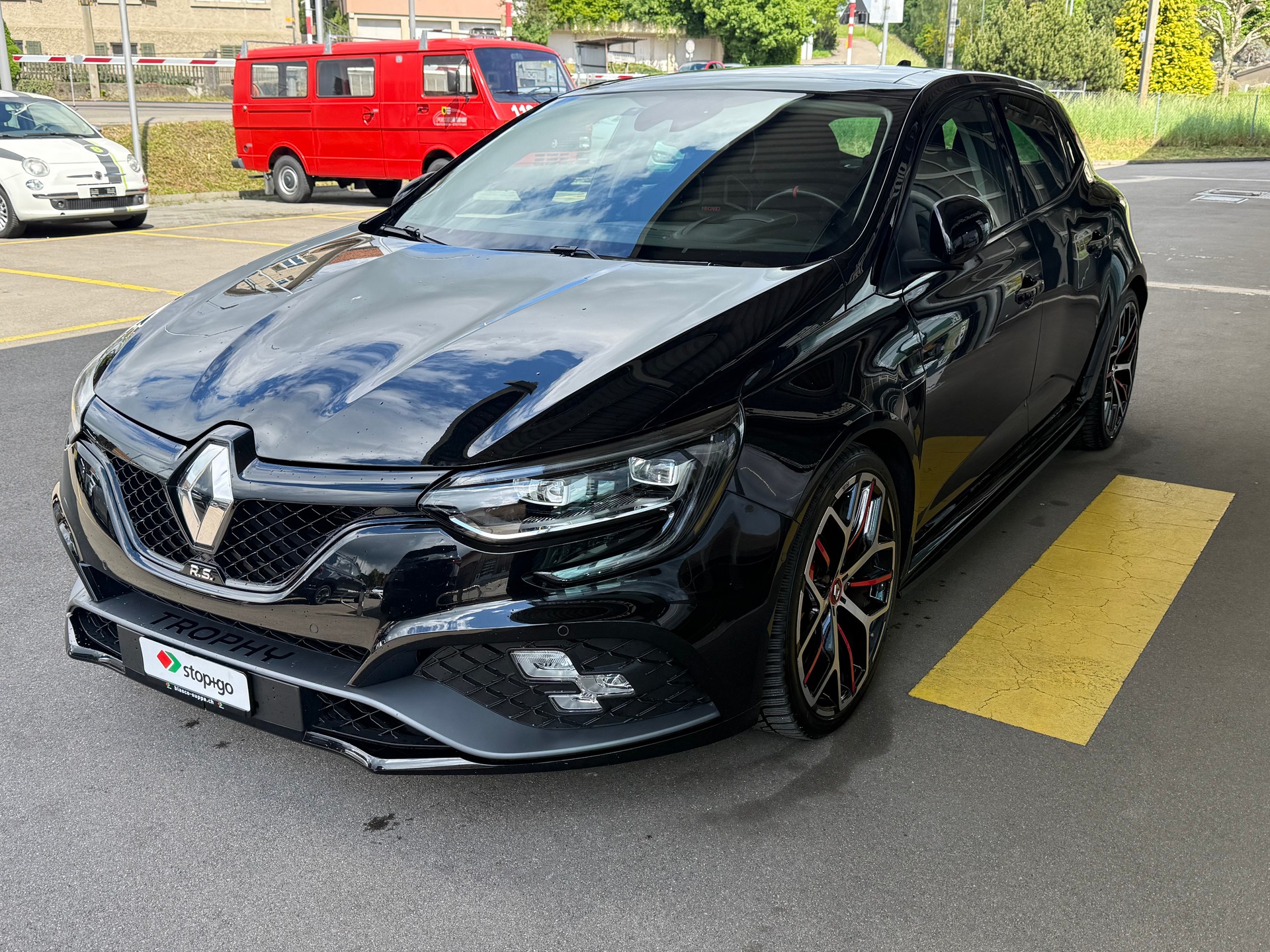 RENAULT Mégane Trophy 300 EDC-image-2