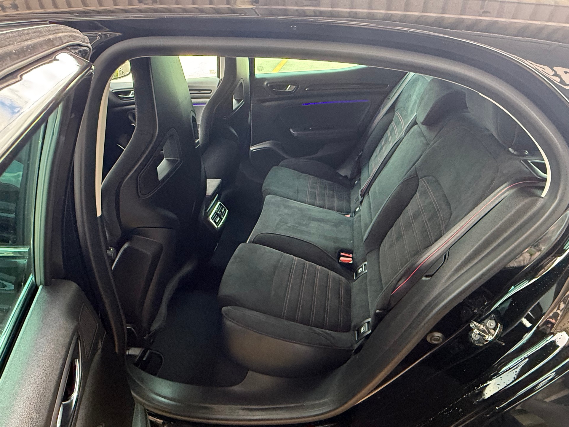 RENAULT Mégane Trophy 300 EDC-image-9