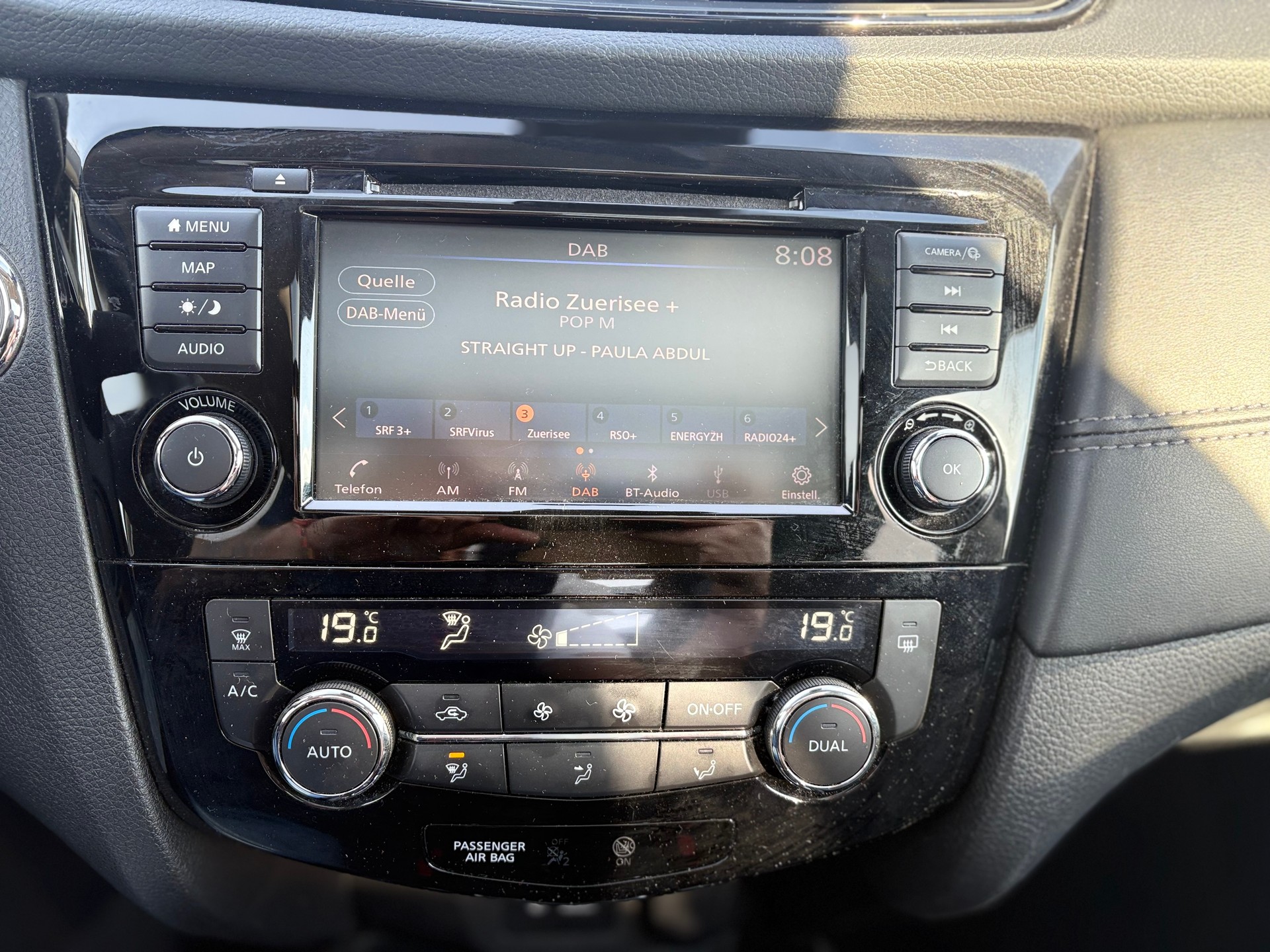 NISSAN X-Trail 1.7 dCi tekna Xtronic CVT ALL-MODE 4x4-image-18