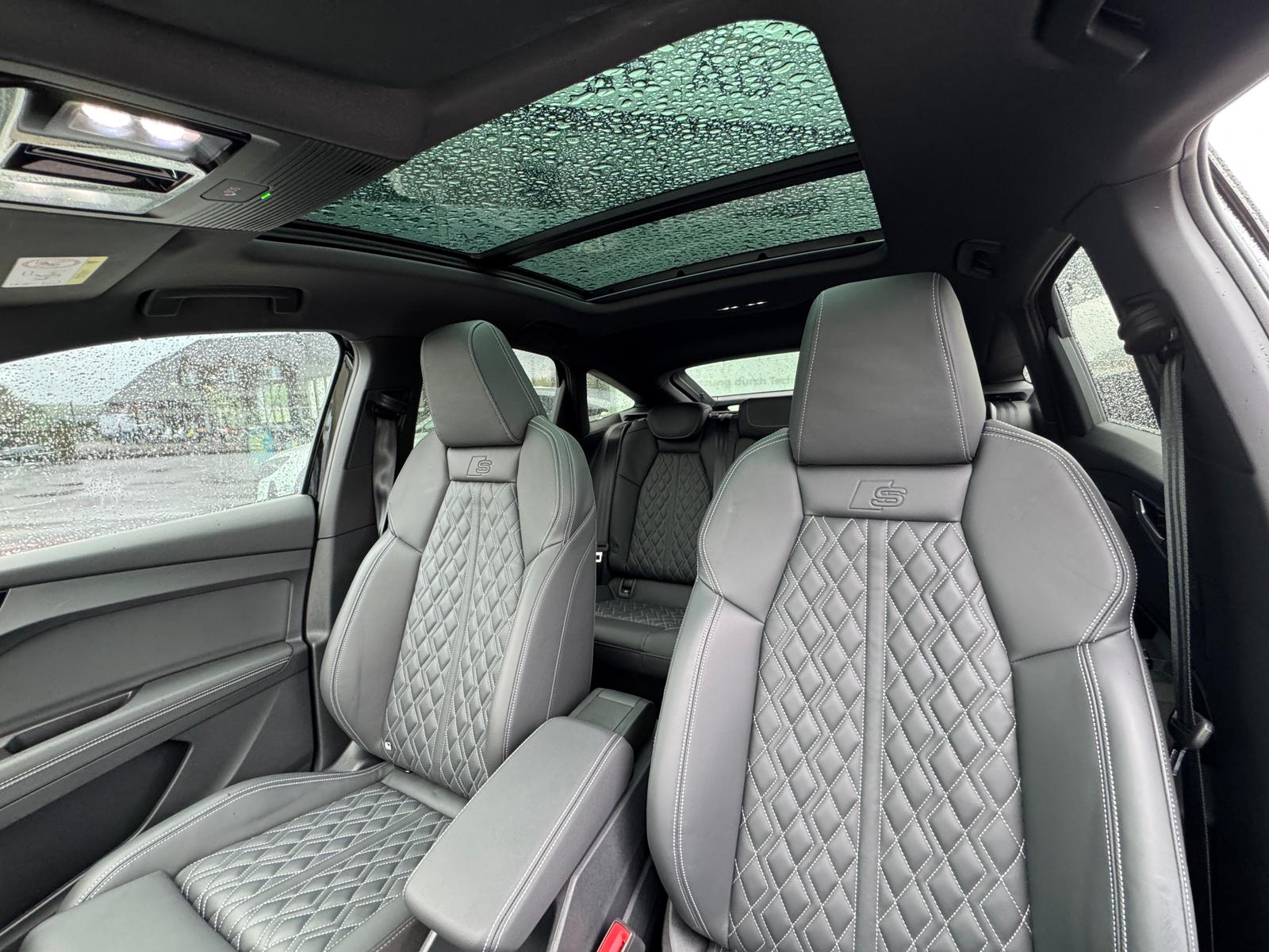 AUDI Q4 e-tron 55 quattro Sportback S-line Black Edition Plus / 340 PS-image-9