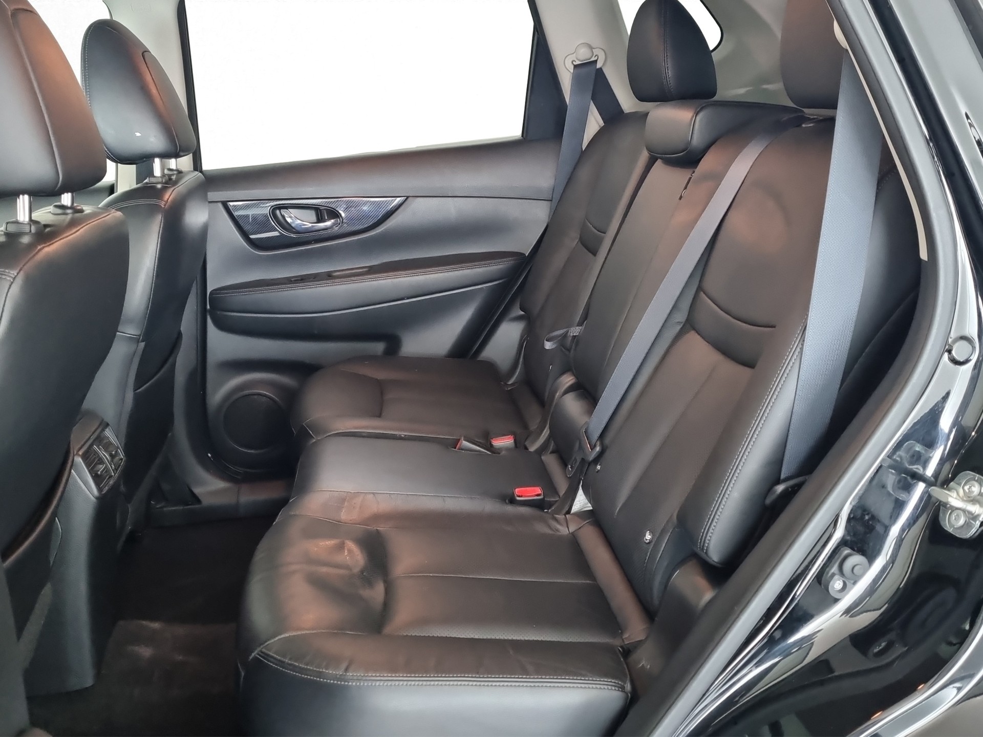 NISSAN X-Trail 1.7dCi acenta 4x4-image-6