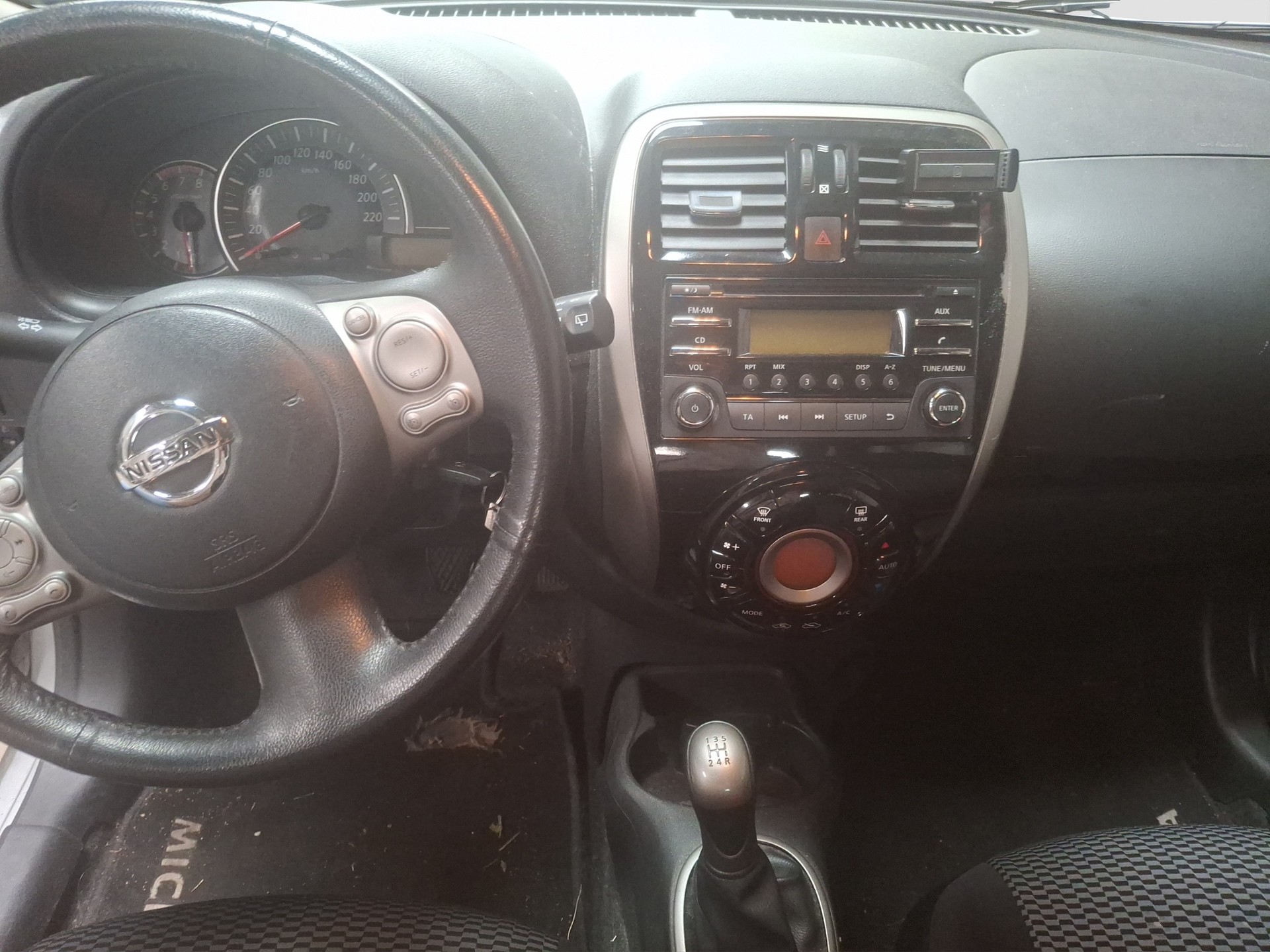 NISSAN Micra 1.2 DIG-S tekna-image-8