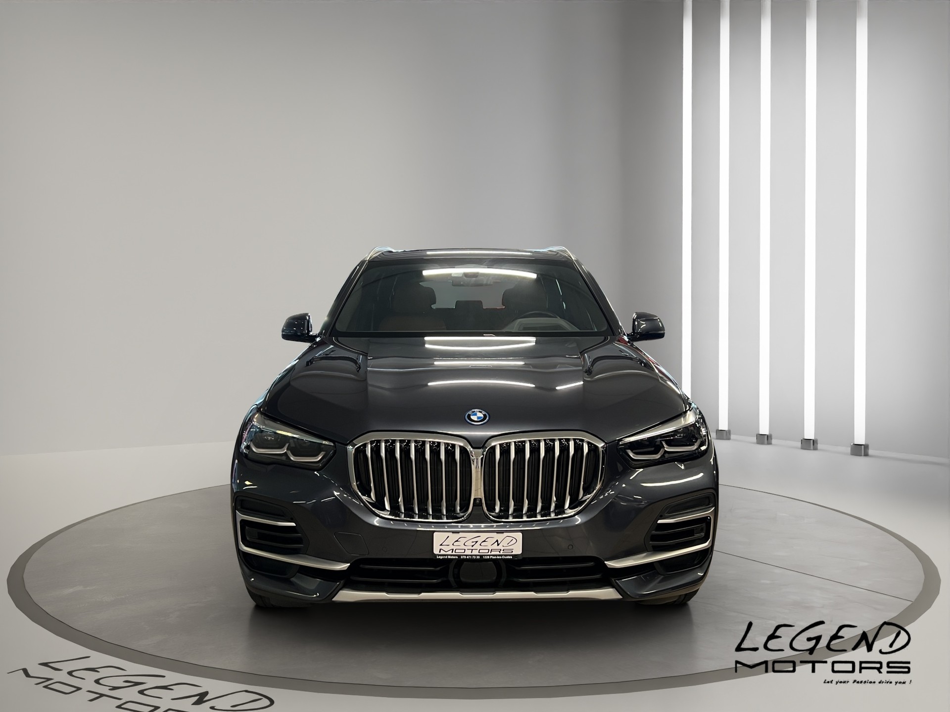 BMW X5 xDrive45e xLine Steptronic LEASING à partir de CHF 540.-/mois-showroom-element-1