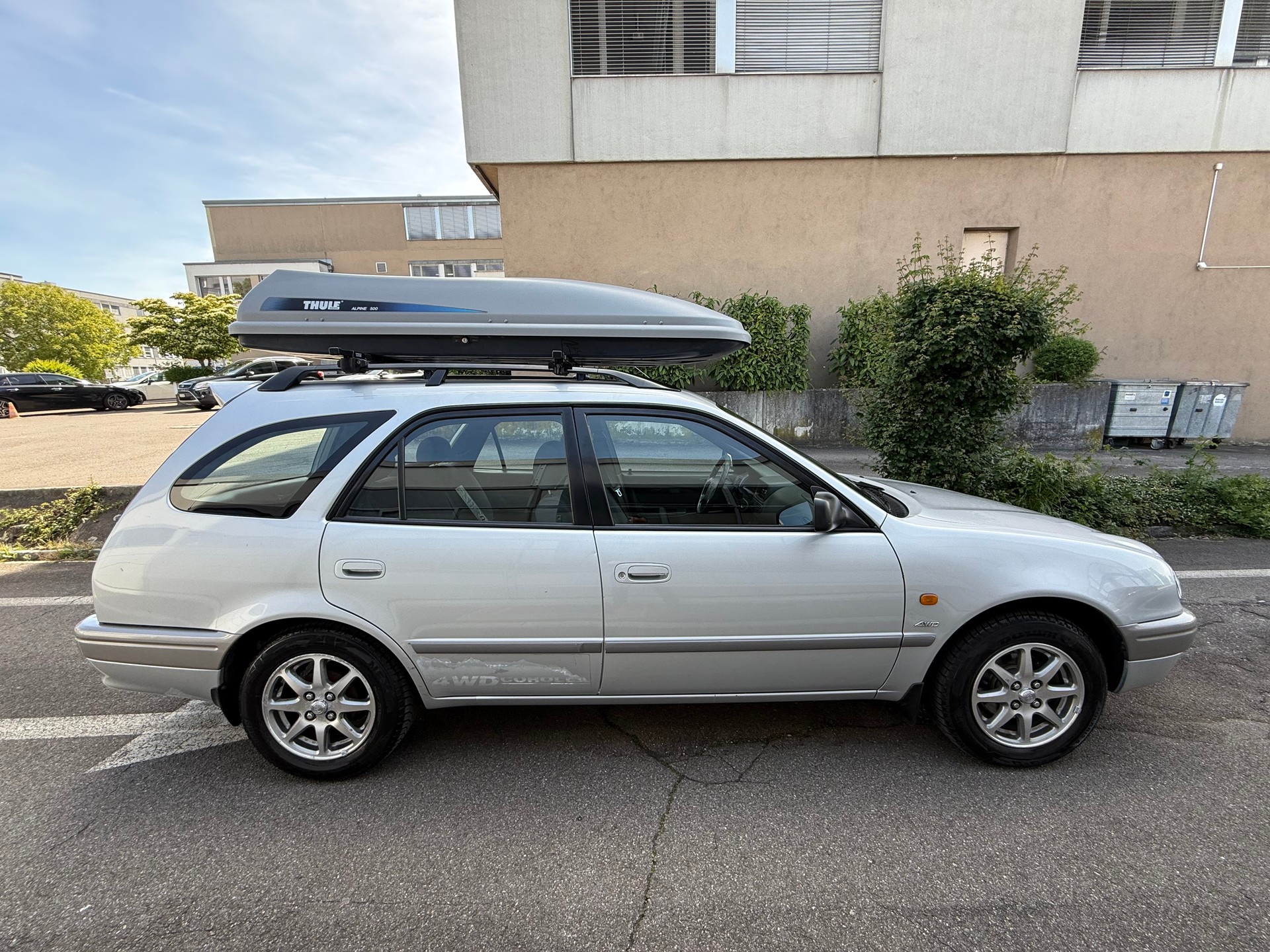 TOYOTA Corolla Sportswagon 1.8 Linea Terra X 4WD *Frisch ab MFK *Frisch ab Service *Klimaanlage *AHK 1400 Kg *Dachbox THULE-image-2