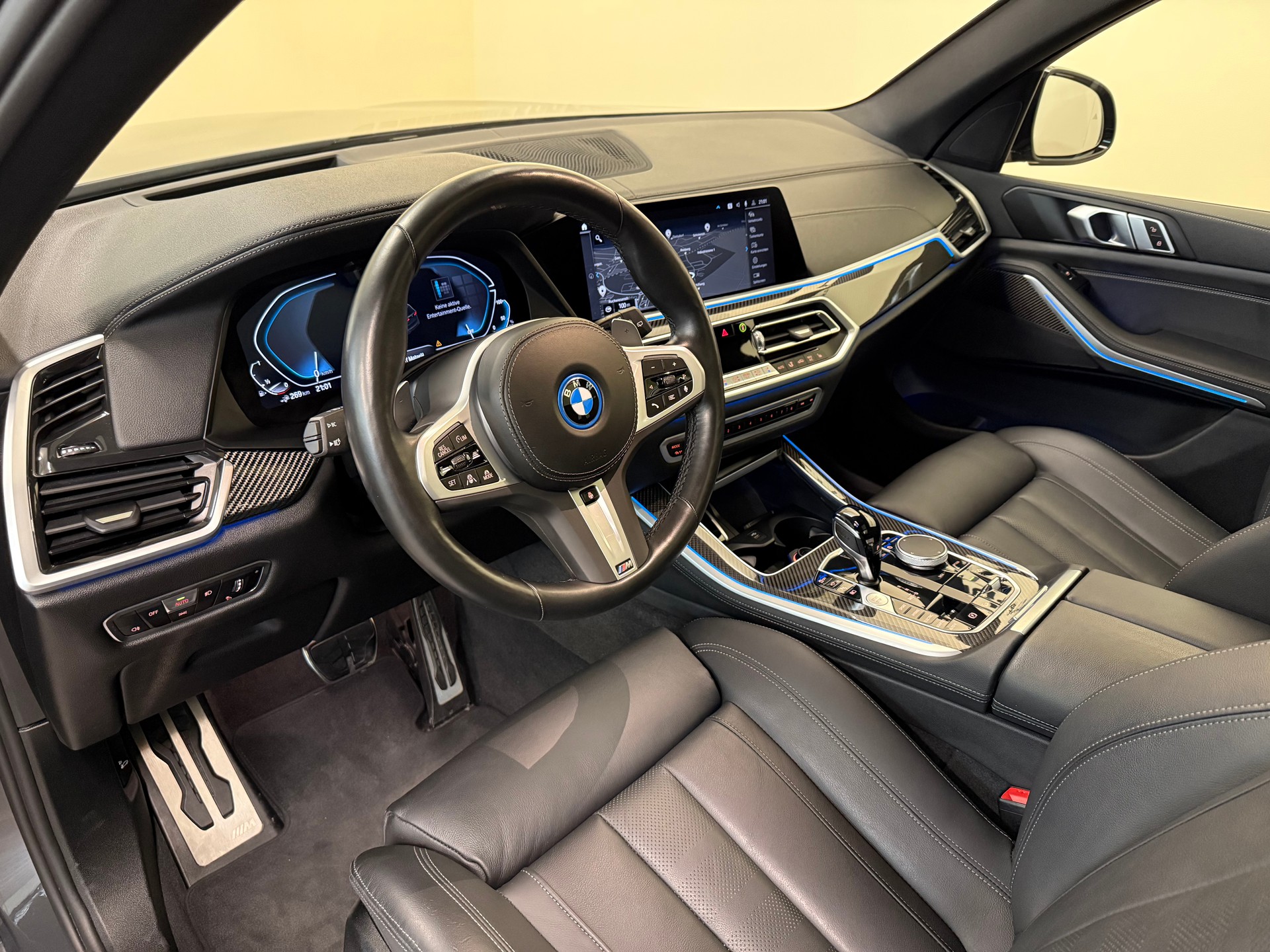 BMW X5 xDrive45e M Sport Steptronic-image-14