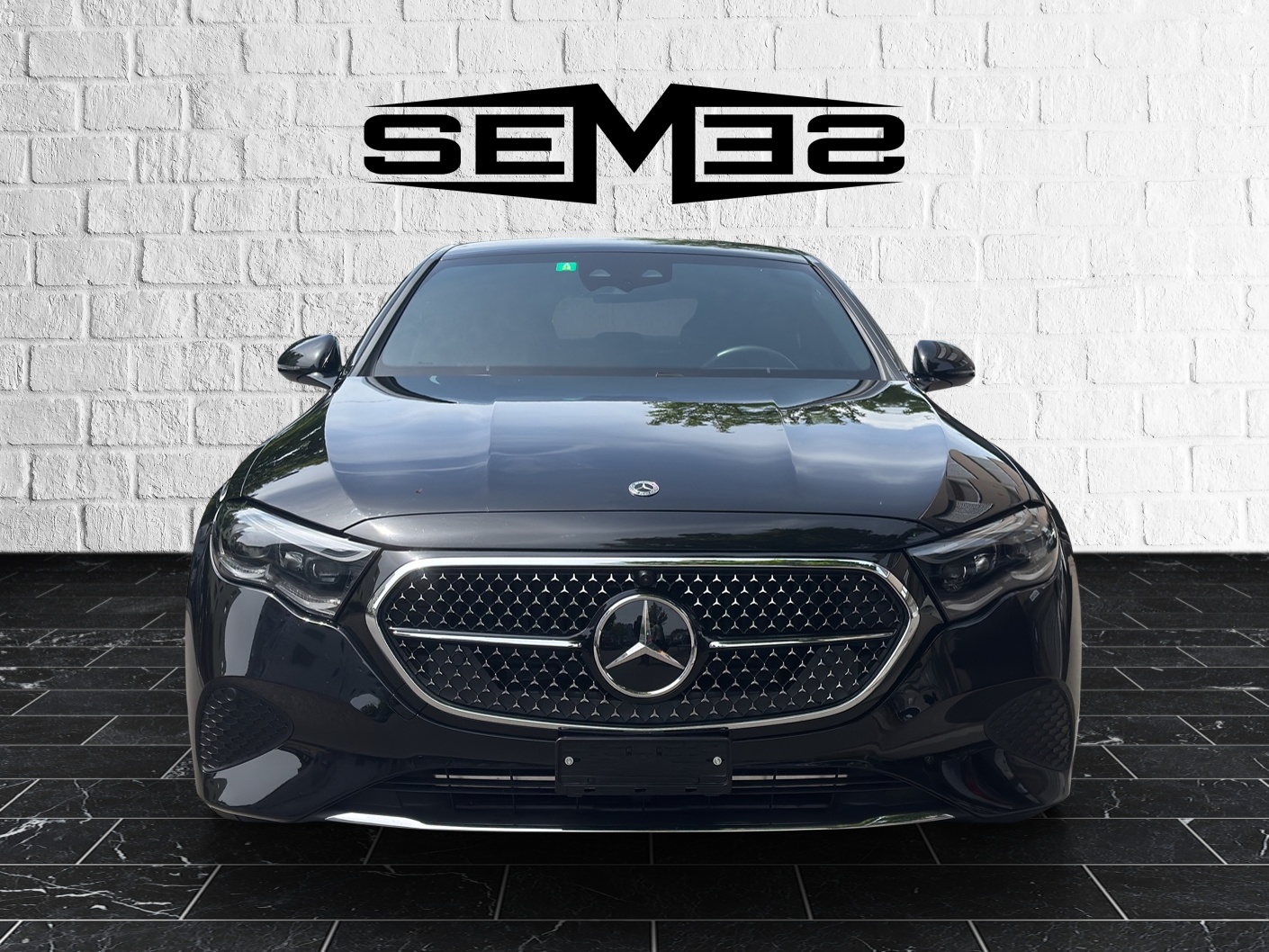 MERCEDES-BENZ E 220 d 4Matic 9G-Tronic-image-7