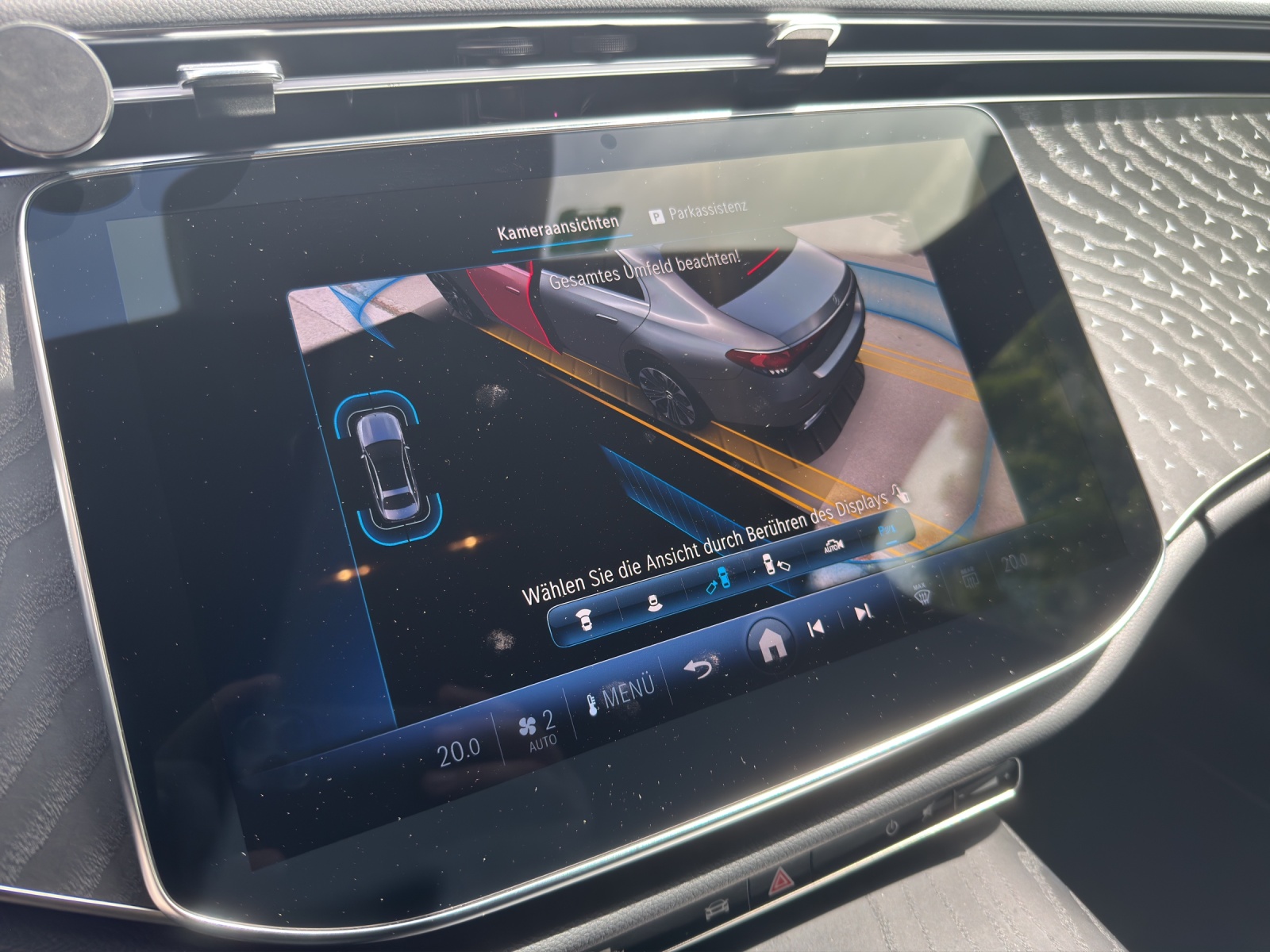 MERCEDES-BENZ E 220 d 4Matic 9G-Tronic-image-19