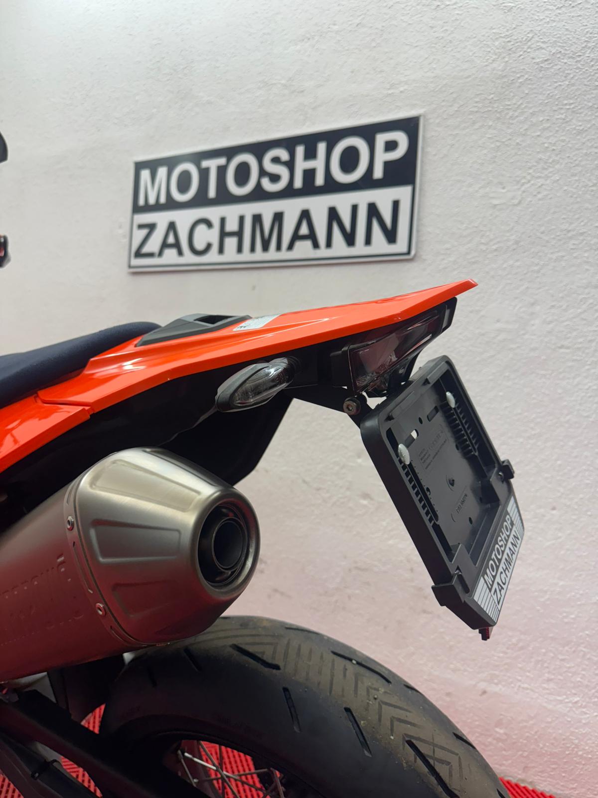 KTM 690 SMC R-image-10
