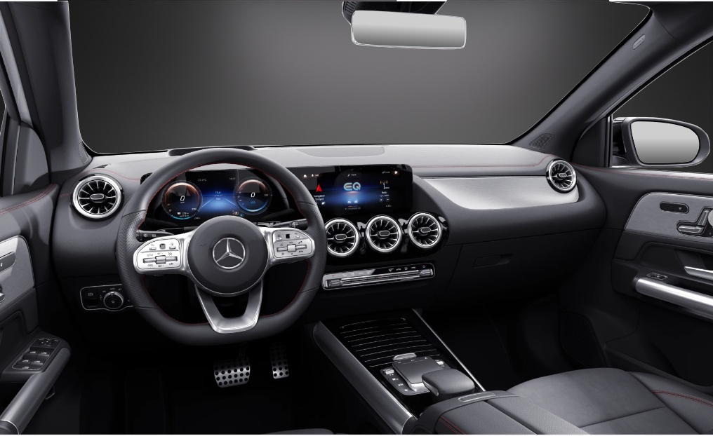 MERCEDES-BENZ EQA 300 AMG Line 4Matic-image-6