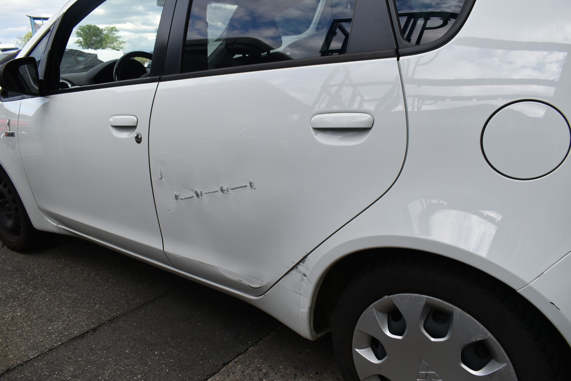 MITSUBISHI Colt 1.3 16V Diamond Allshift-image-4