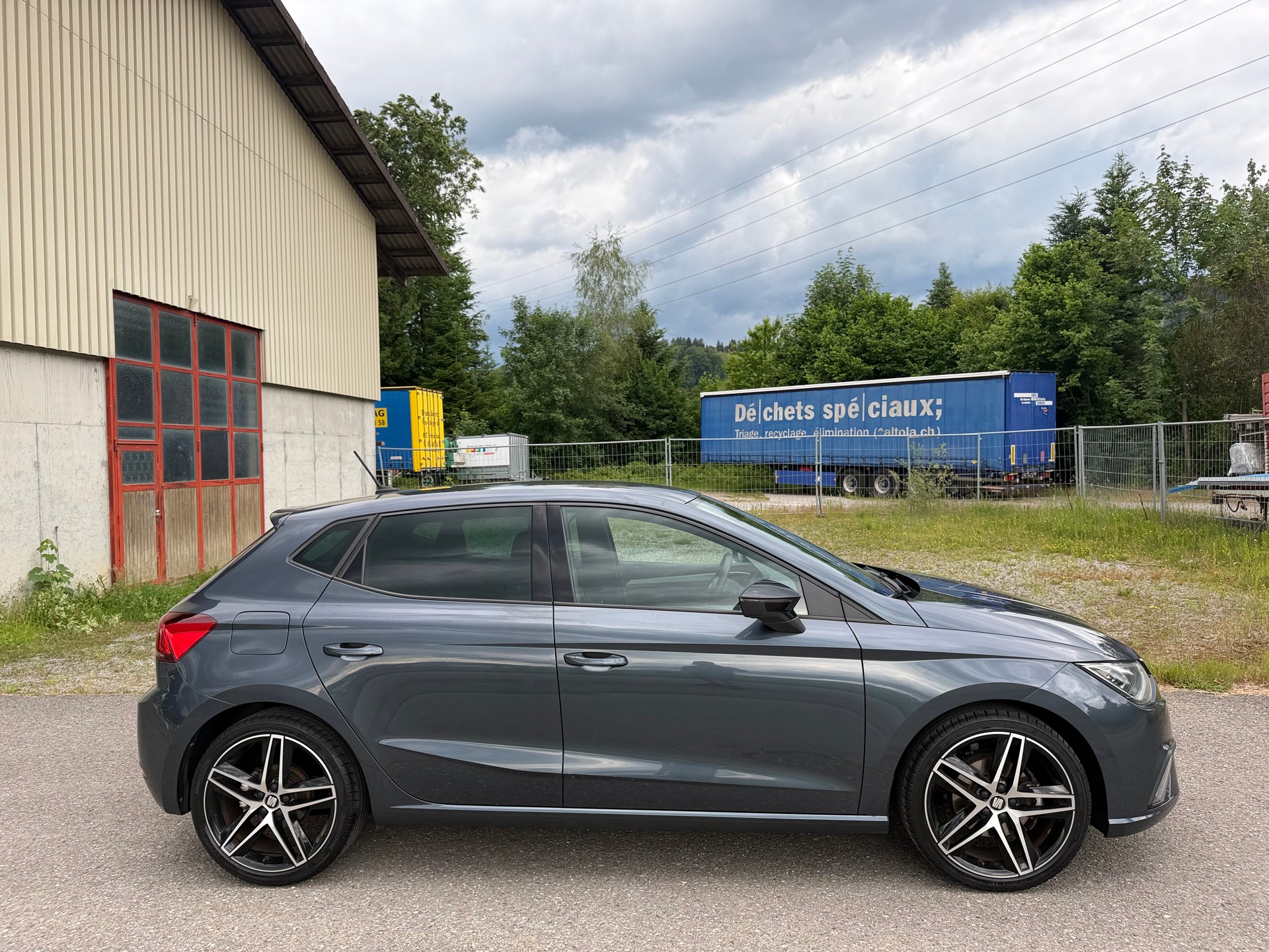 SEAT Ibiza 1.0 EcoTSI FR DSG-image-1