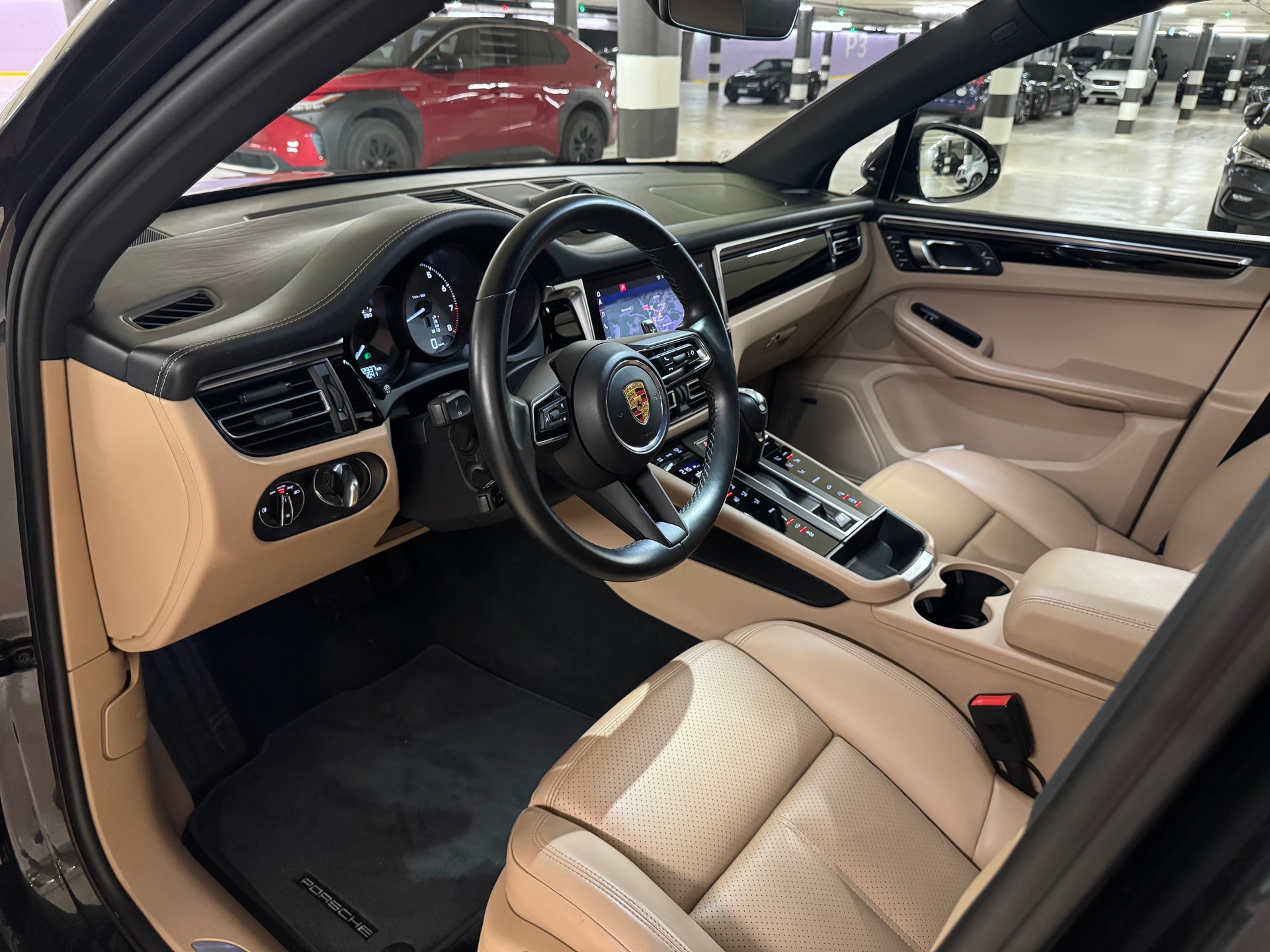 PORSCHE Macan S PDK-image-8