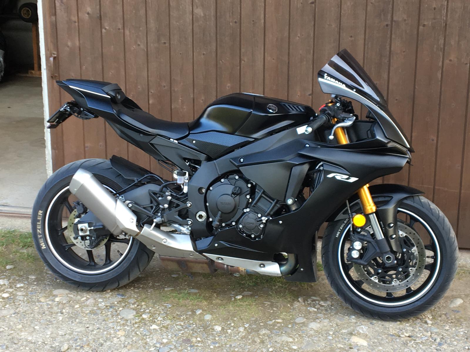 YAMAHA YZF-R1 ABS-image-6