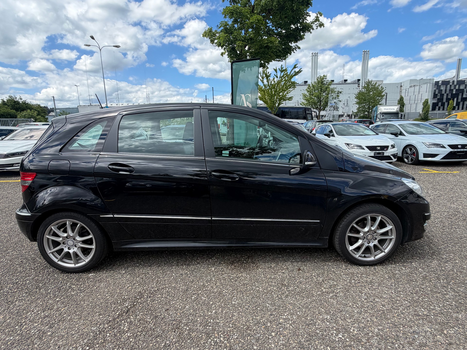 MERCEDES-BENZ B 180 (170) Autotronic-showroom-element-3