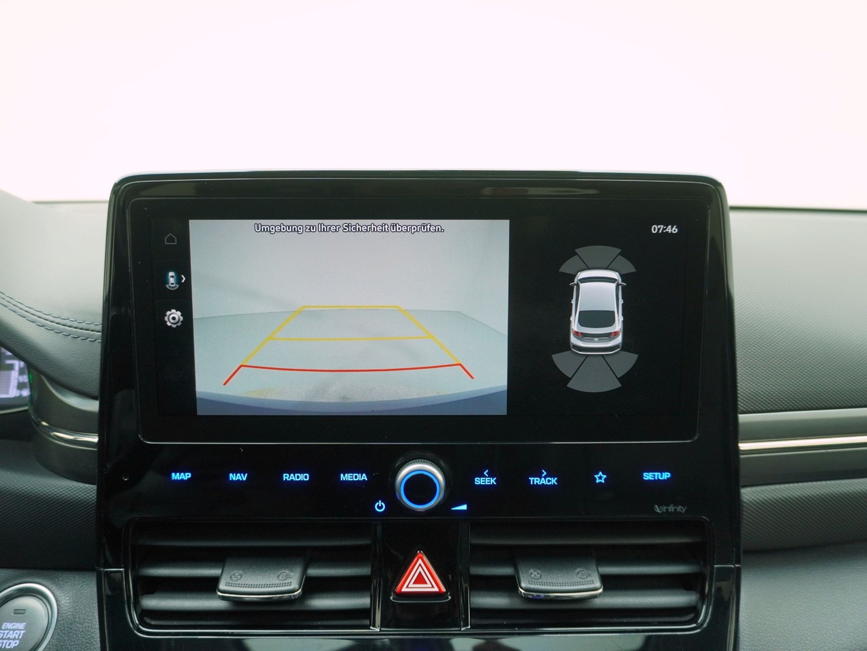 HYUNDAI Ioniq 1.6 GDi Plug-in Hybrid Launch Plus-image-17