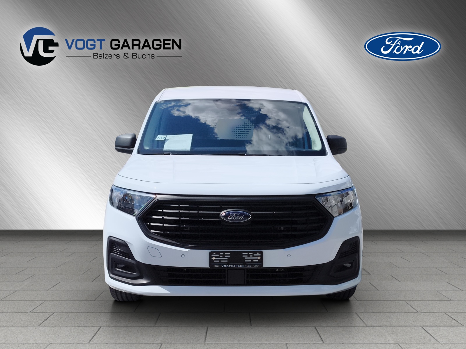 FORD Grand Transit Connect 1.5 PHEV-showroom-element-1