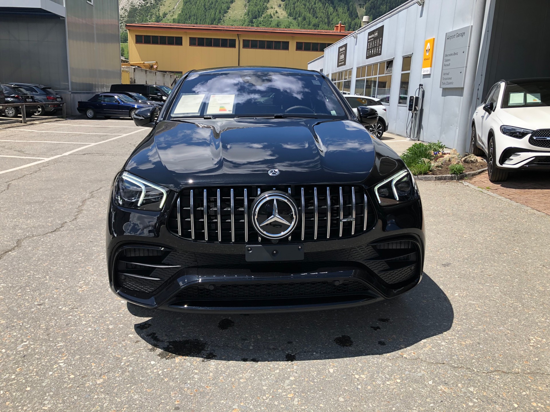 MERCEDES-BENZ GLE 63 S AMG 4matic+ Coupé-showroom-element-3
