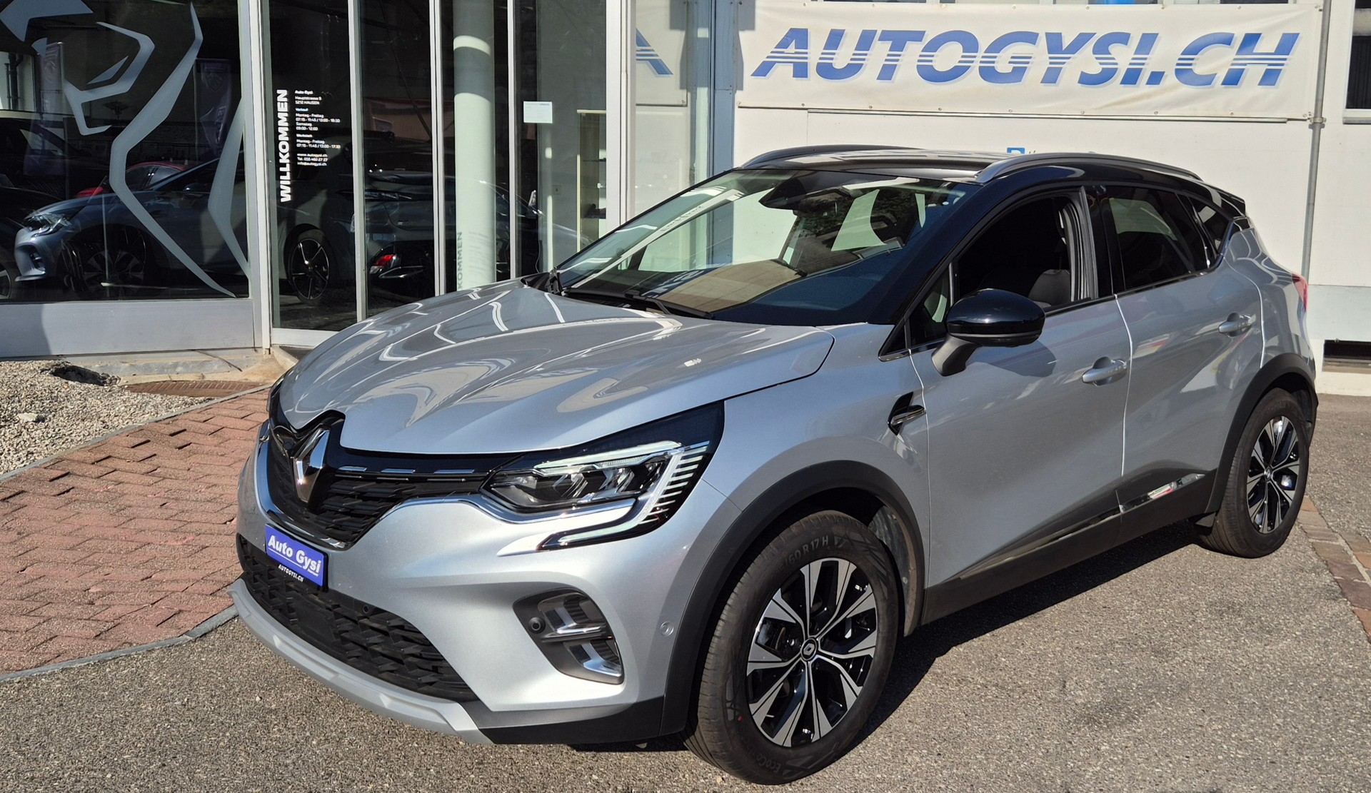 RENAULT Captur 1.6 E-Tech145 Evol-image-8