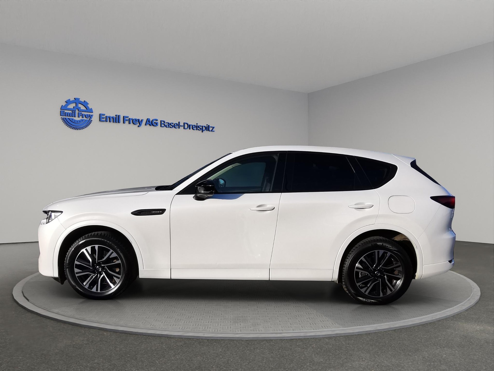 MAZDA CX-60 2.5 PHEV Homura-showroom-element-2