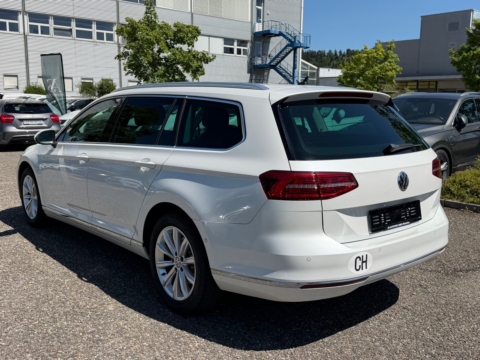 VW Passat Variant 2.0 TDI BMT Highline ***MFK 03.07.2026***-image-6