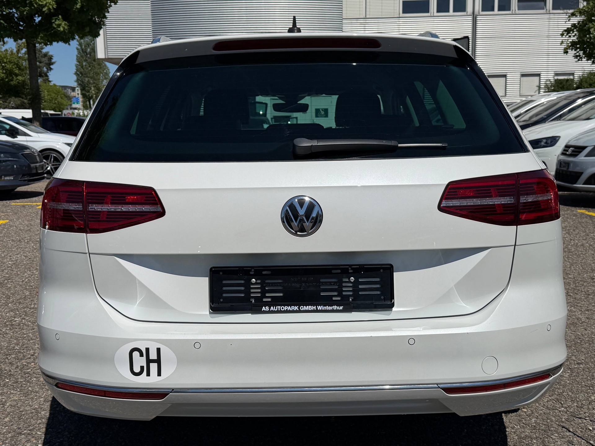 VW Passat Variant 2.0 TDI BMT Highline ***MFK 03.07.2026***-image-5