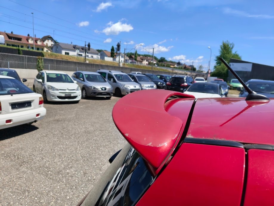 SUZUKI Swift 1.3i 16V GL 4x4-image-6