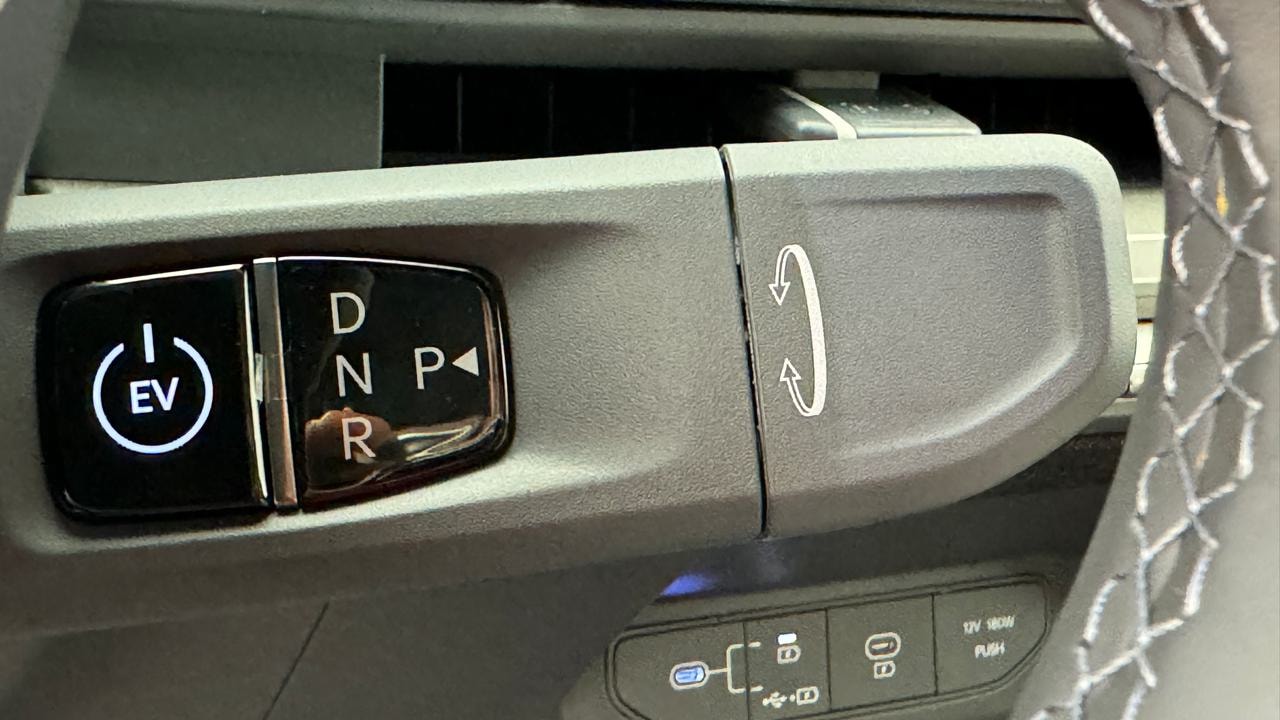 KIA EV3 81,4 kWh GT-Line-image-10