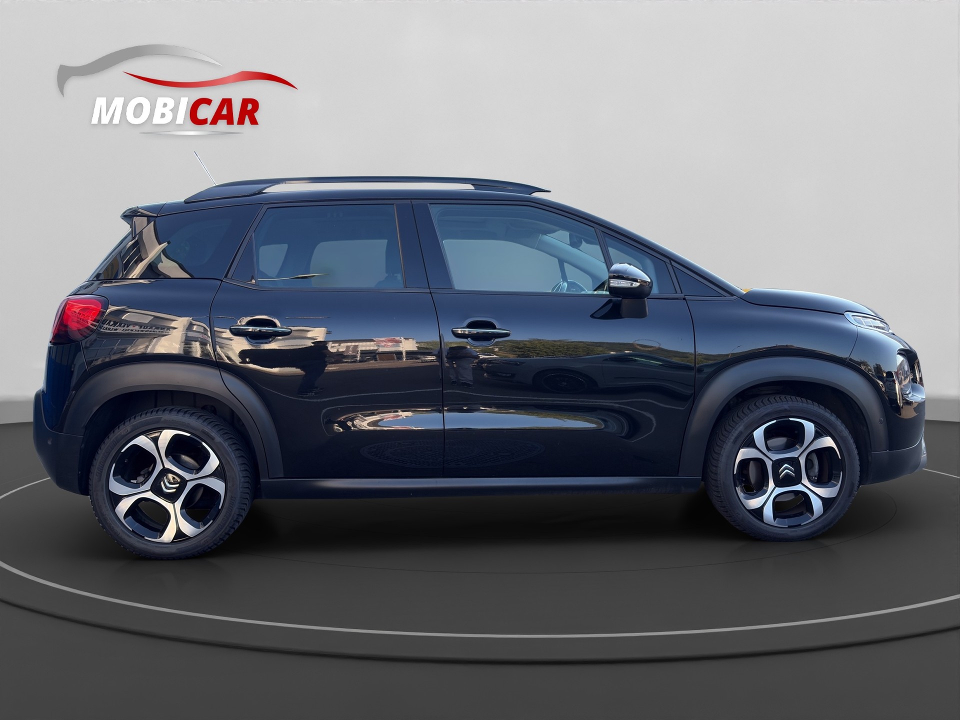 CITROEN C3 Aircross 1.2i PureTech Shine EAT-image-6
