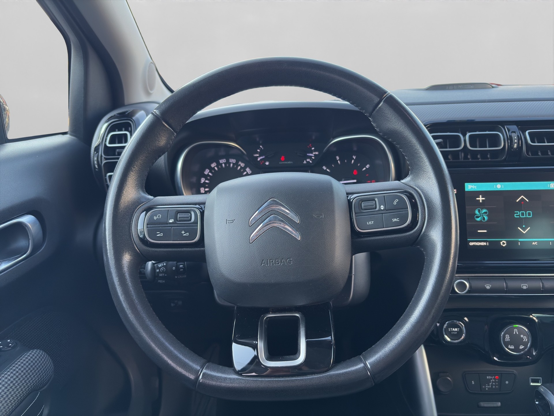 CITROEN C3 Aircross 1.2i PureTech Shine EAT-image-10