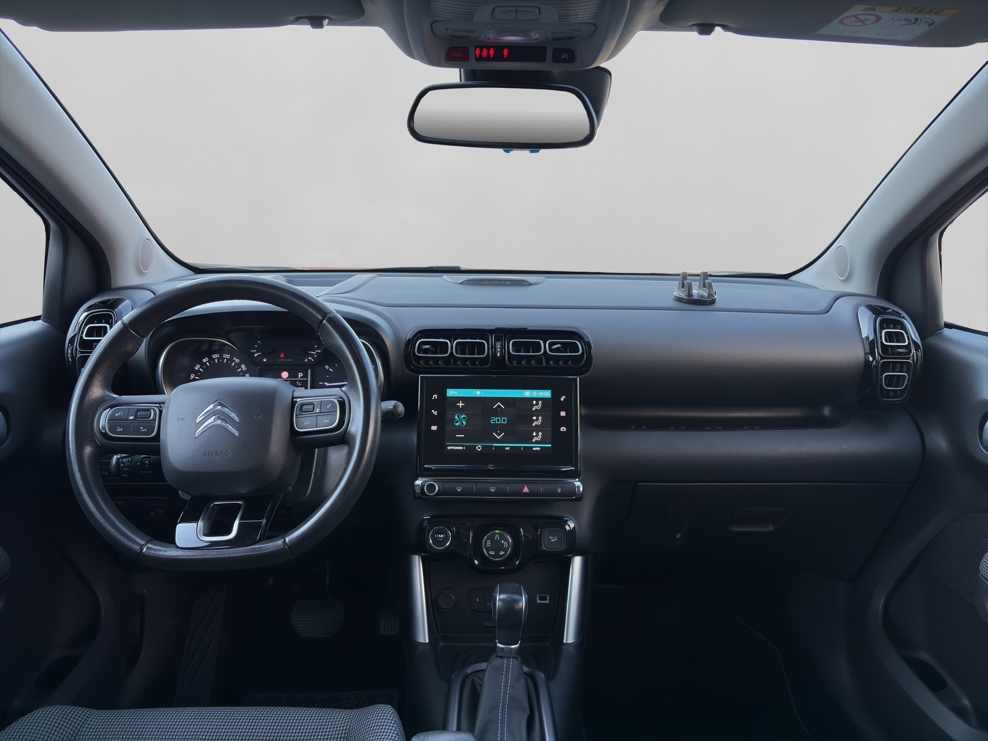 CITROEN C3 Aircross 1.2i PureTech Shine EAT-image-8