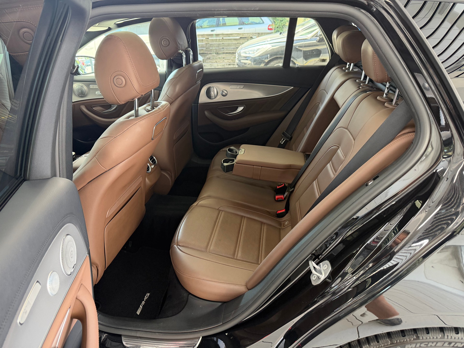 MERCEDES-BENZ E 43 AMG 4 Matic 9G-Tronic-image-20