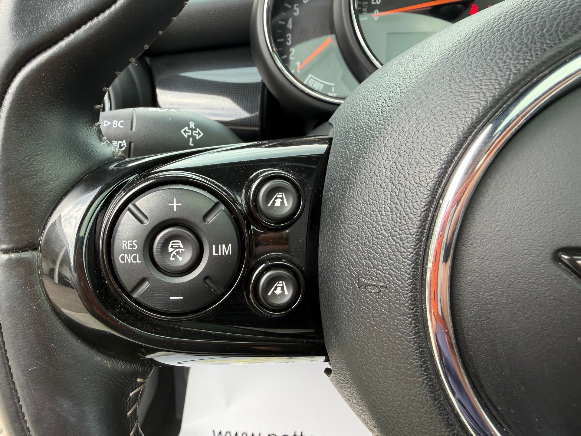 MINI Cooper S Steptronic DKG-image-16