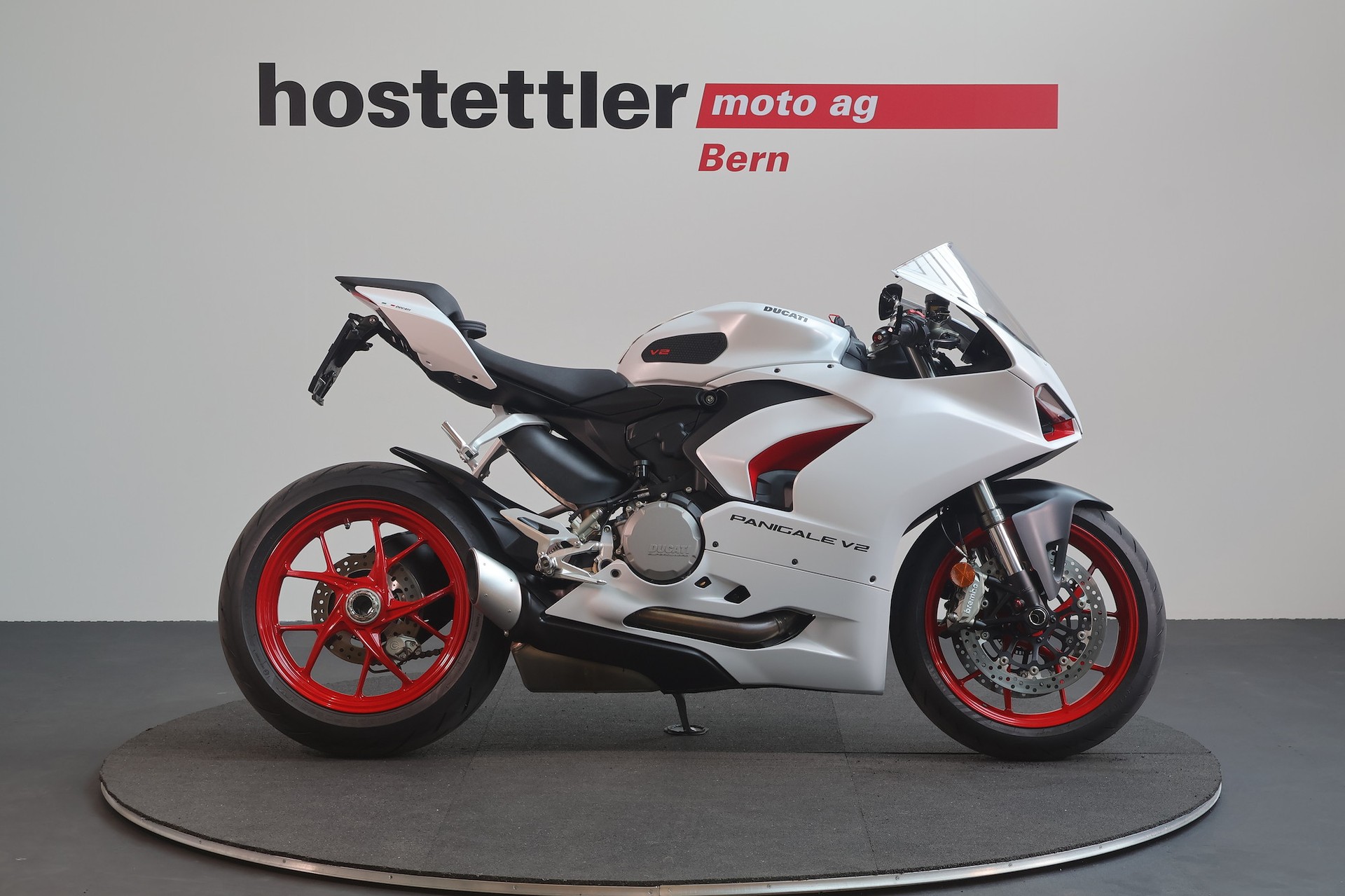 DUCATI Panigale V2-image-1