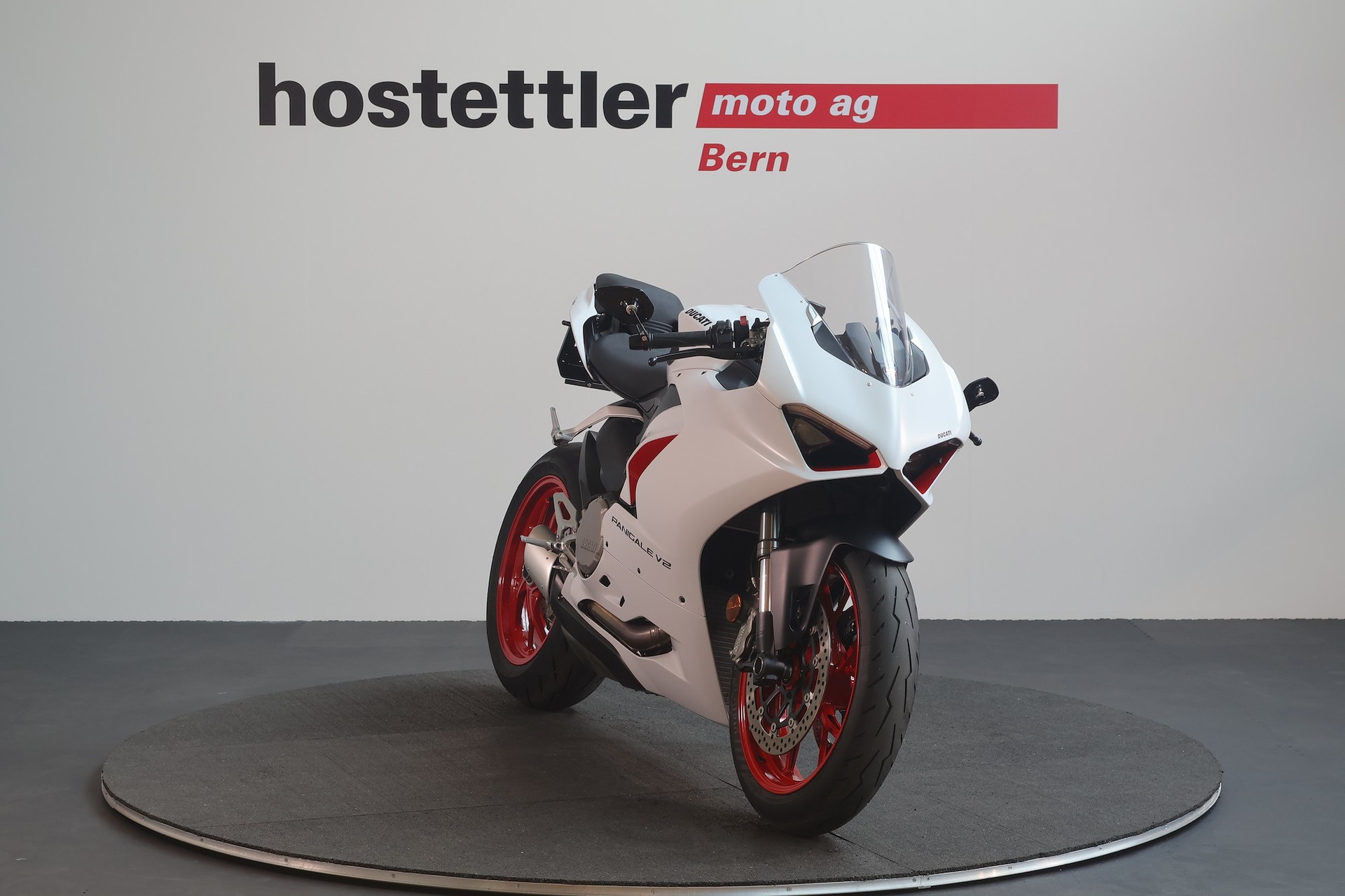DUCATI Panigale V2-image-0