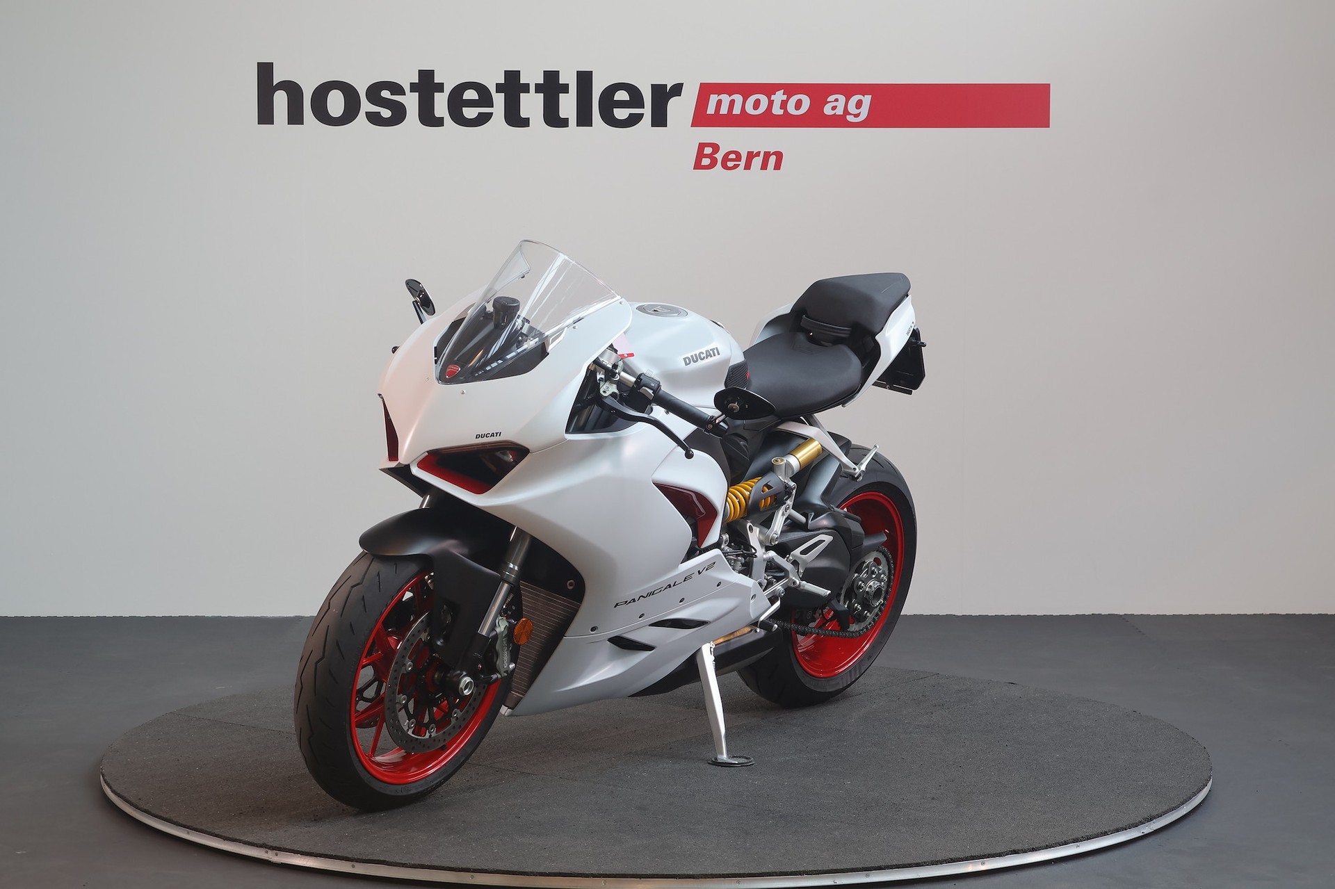 DUCATI Panigale V2-image-5