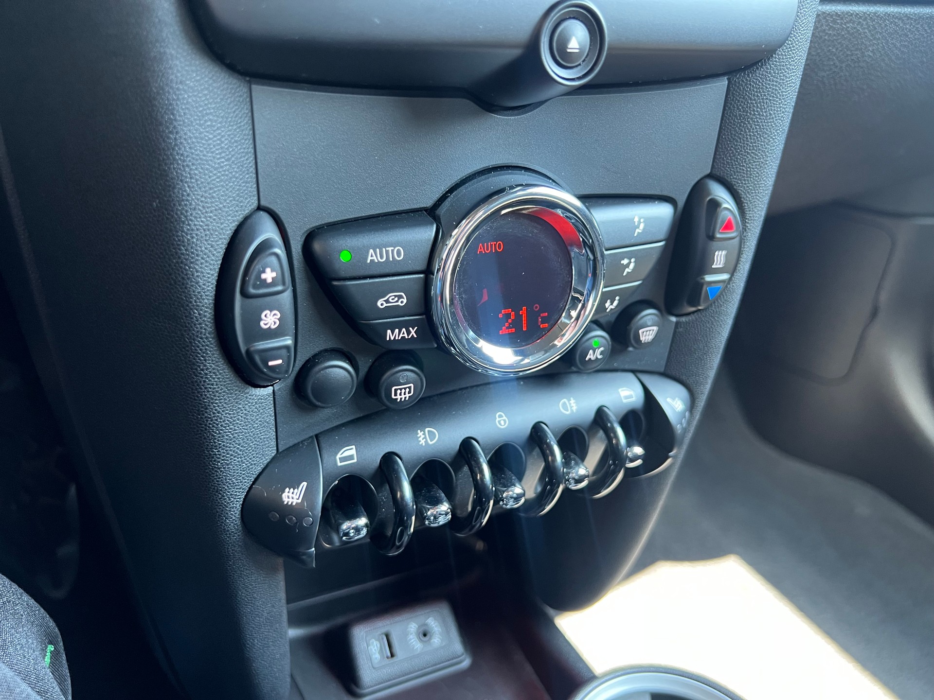 MINI Cooper John Cooper Works GP-image-14