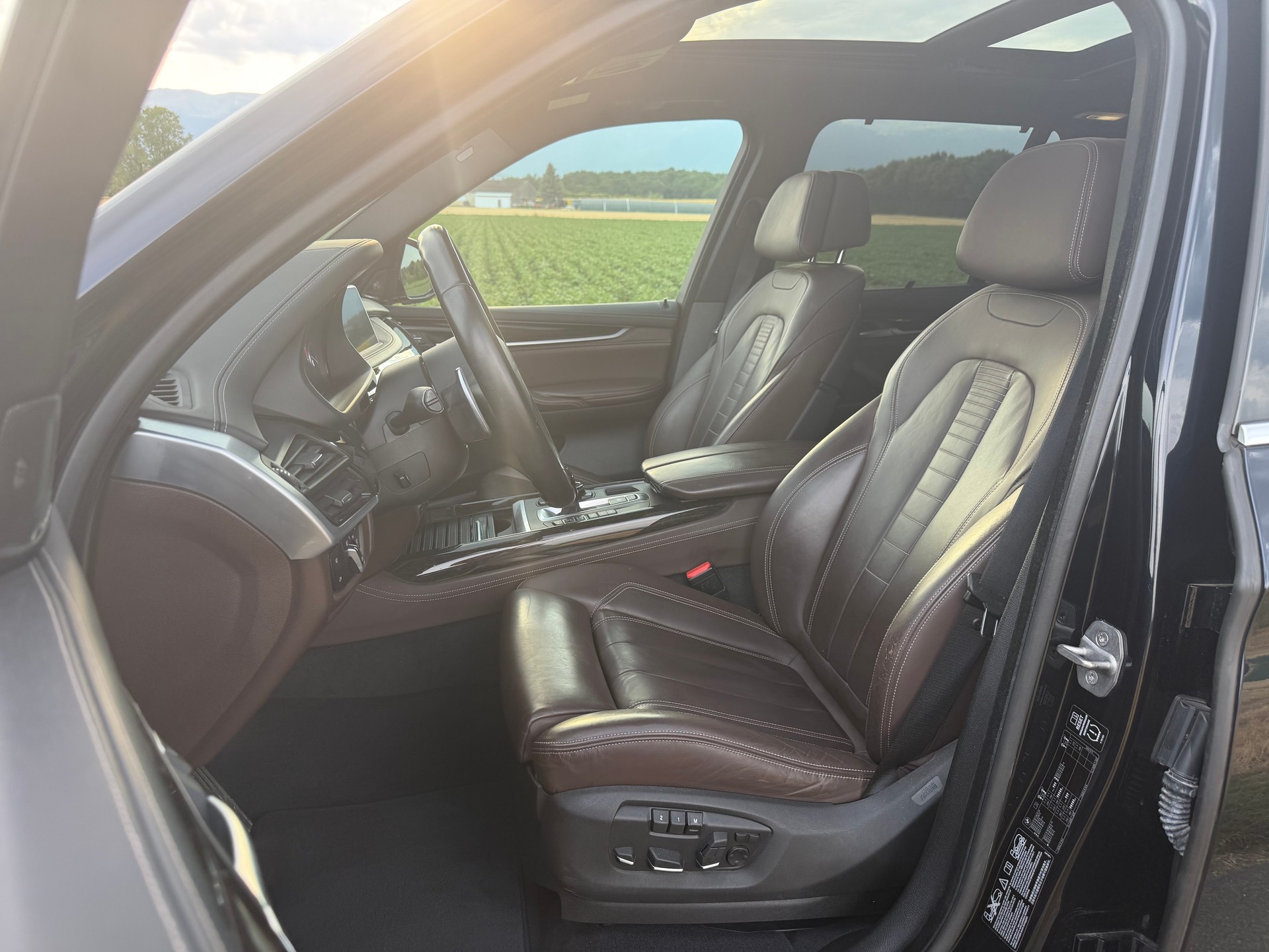 BMW X5 xDrive 40d Steptronic-image-11