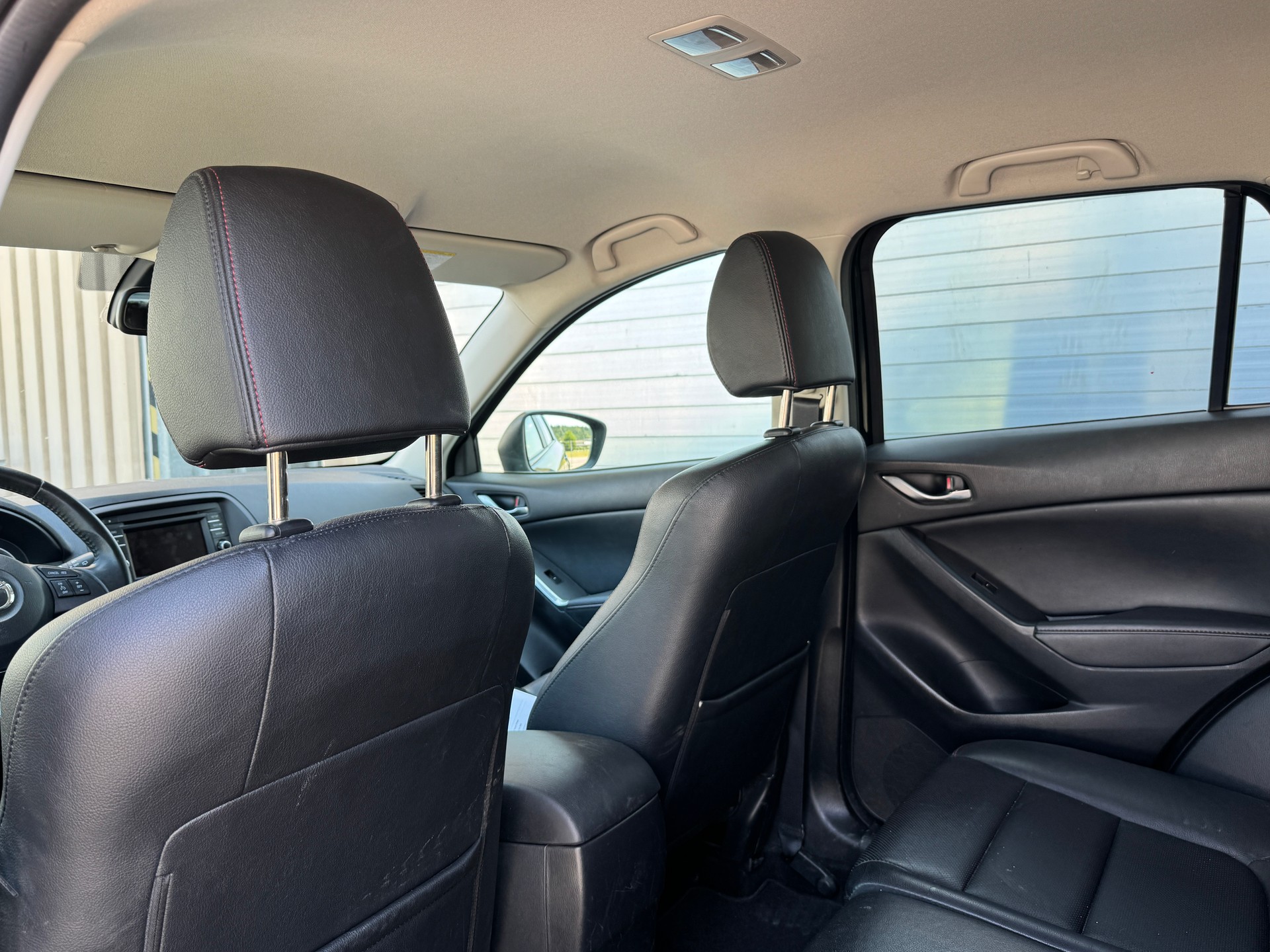 MAZDA CX-5 2.2 D HP Revolution AWD Automatic-image-6