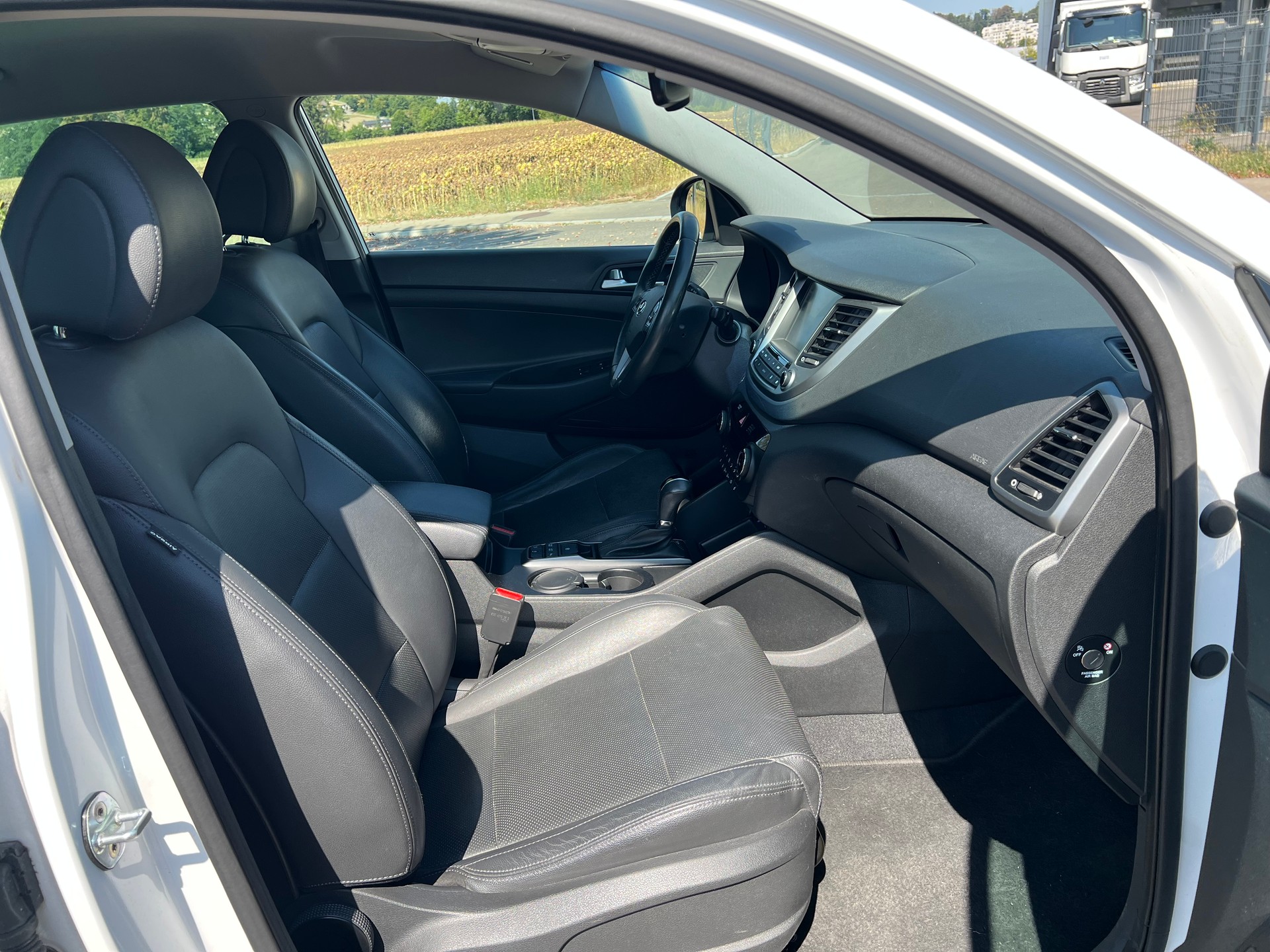 HYUNDAI Tucson 1.7 CRDI Vertex 2WD DTC 7-image-19