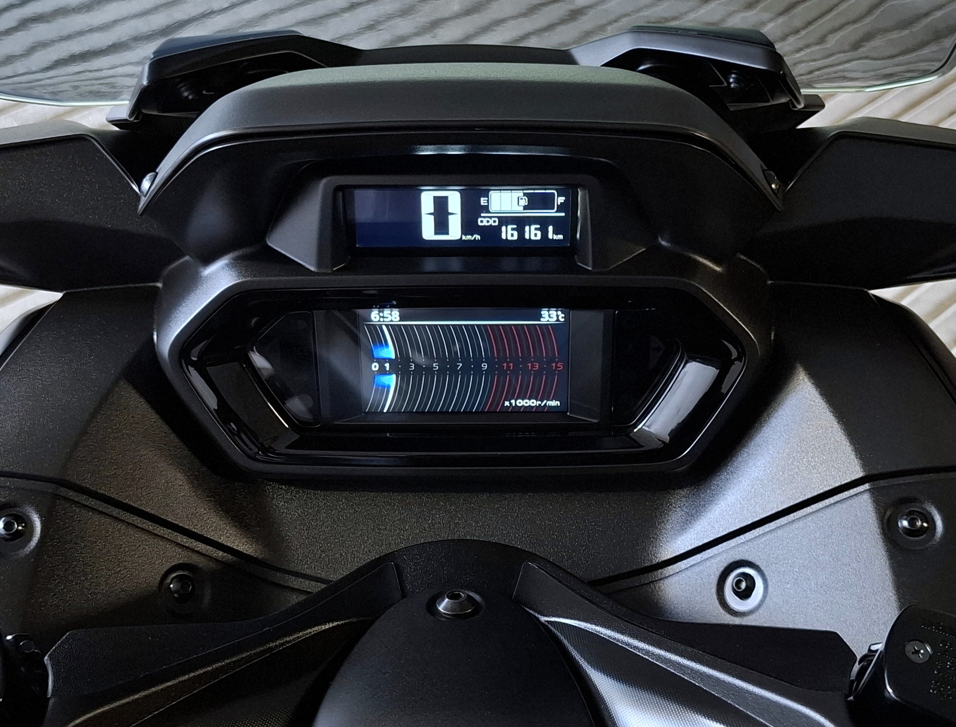 YAMAHA X-Max YP 125 Tech Max-image-6