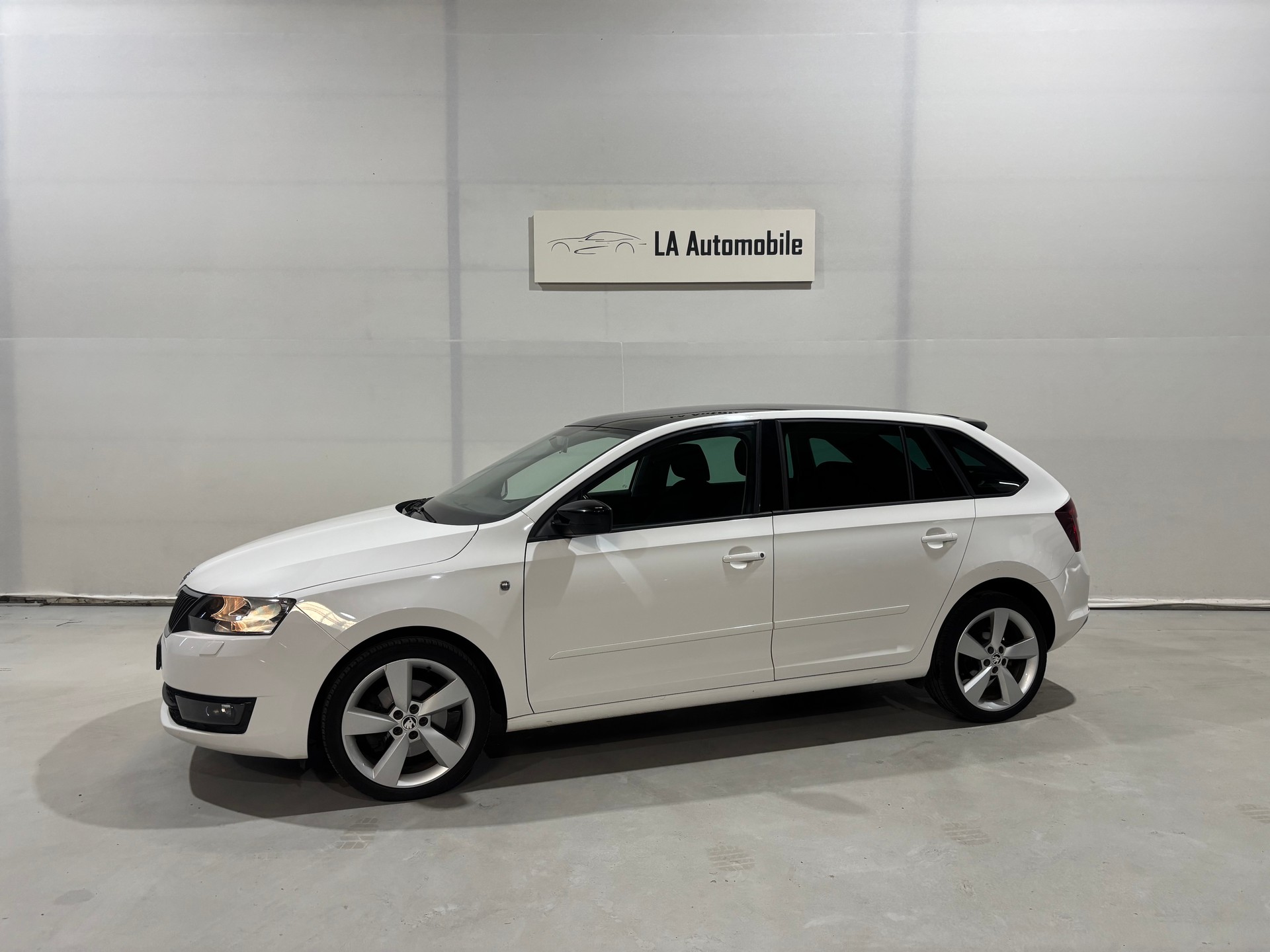 SKODA Rapid Spaceback 1.4 TSI Elegance DSG-image-1