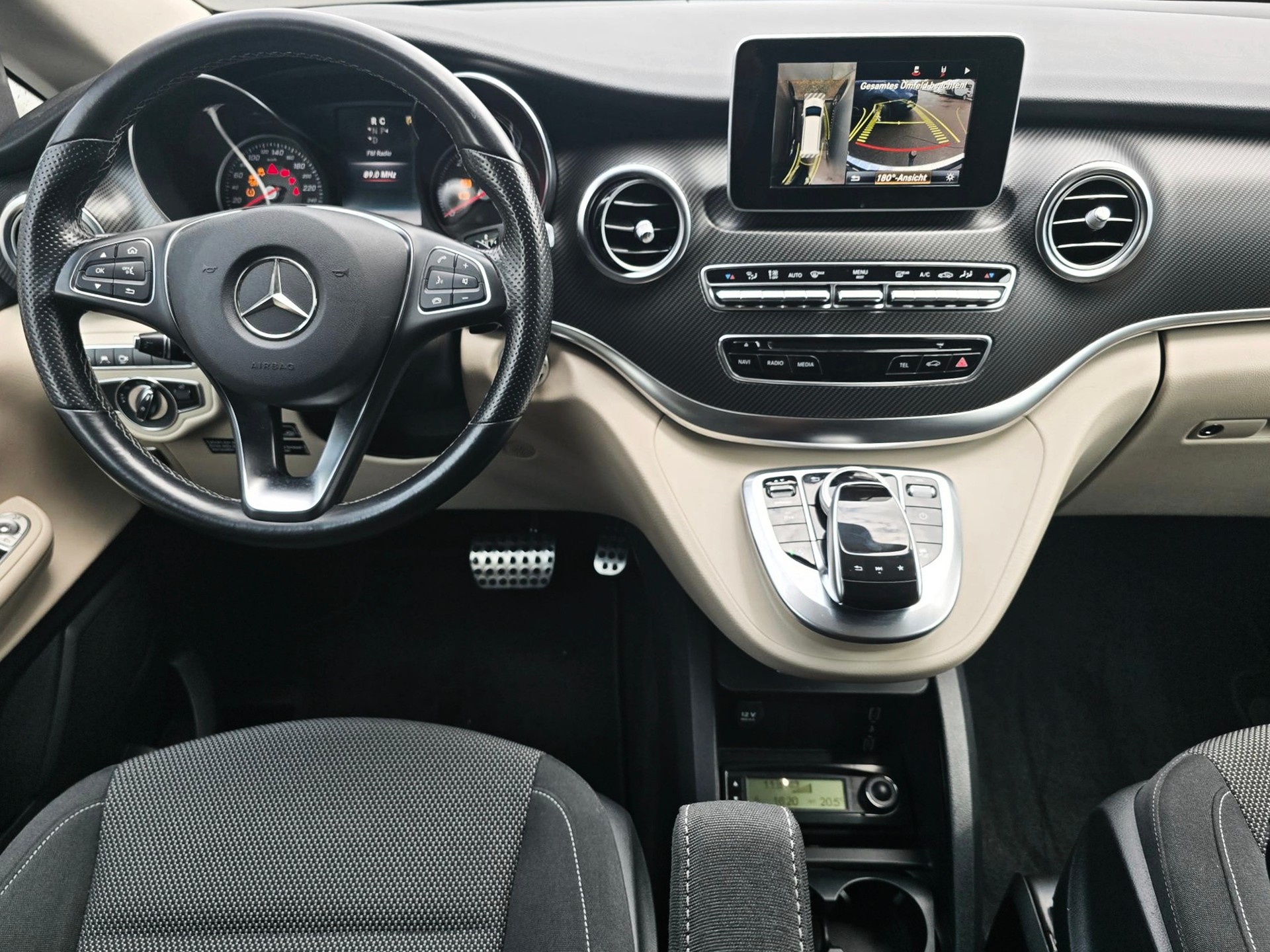 MERCEDES-BENZ Marco Polo 250 d AMG LINE 4Matic 7G-Tronic-image-14
