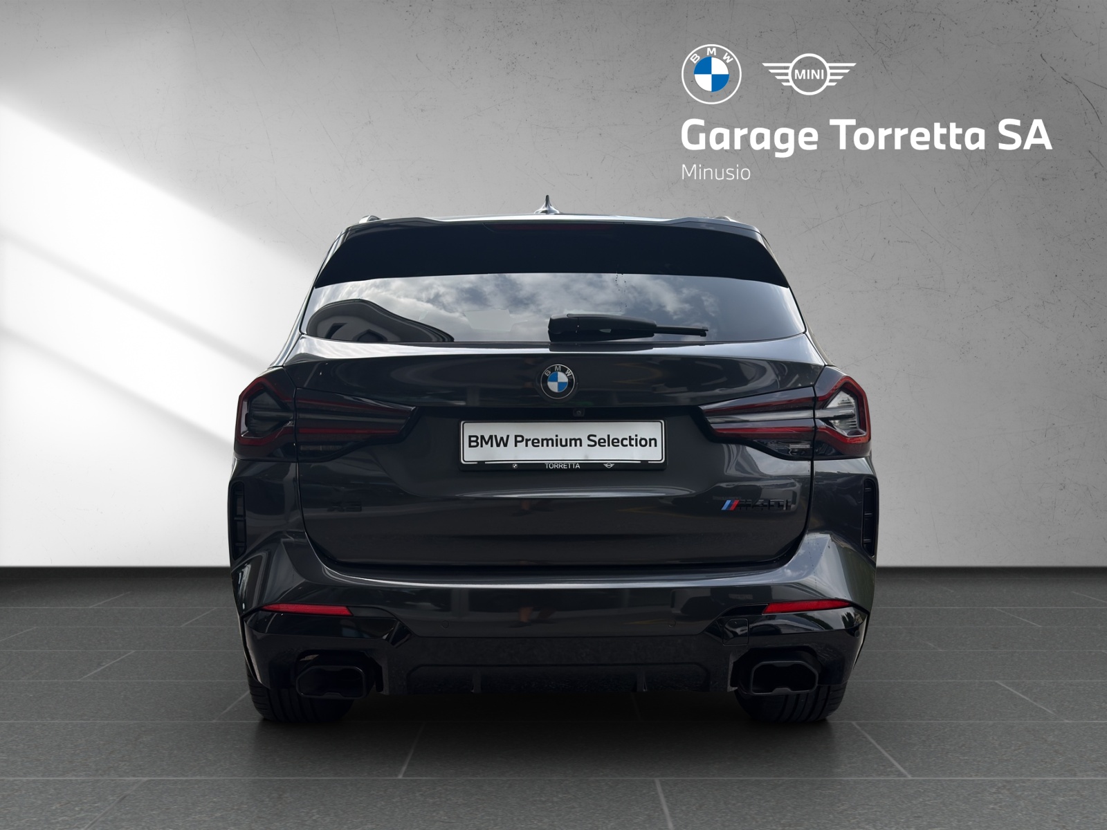 BMW X3 M40i M Sport Edition-showroom-element-3