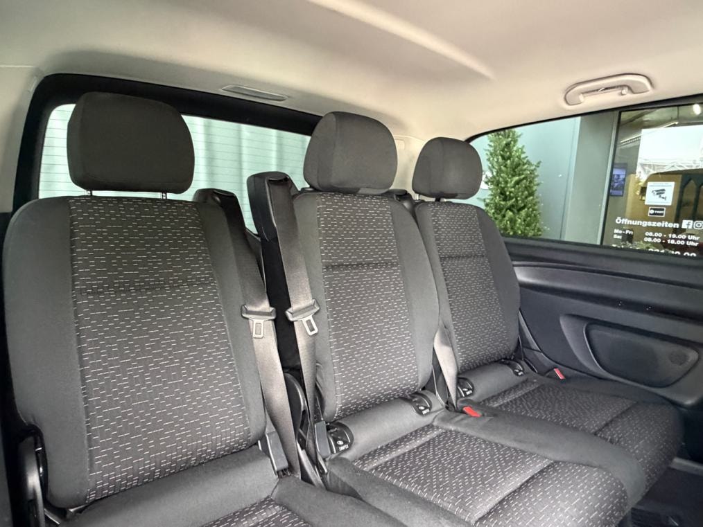 MERCEDES-BENZ Vito 116 CDI Lang Select Tourer 4Matic 9G-Tronic-image-10