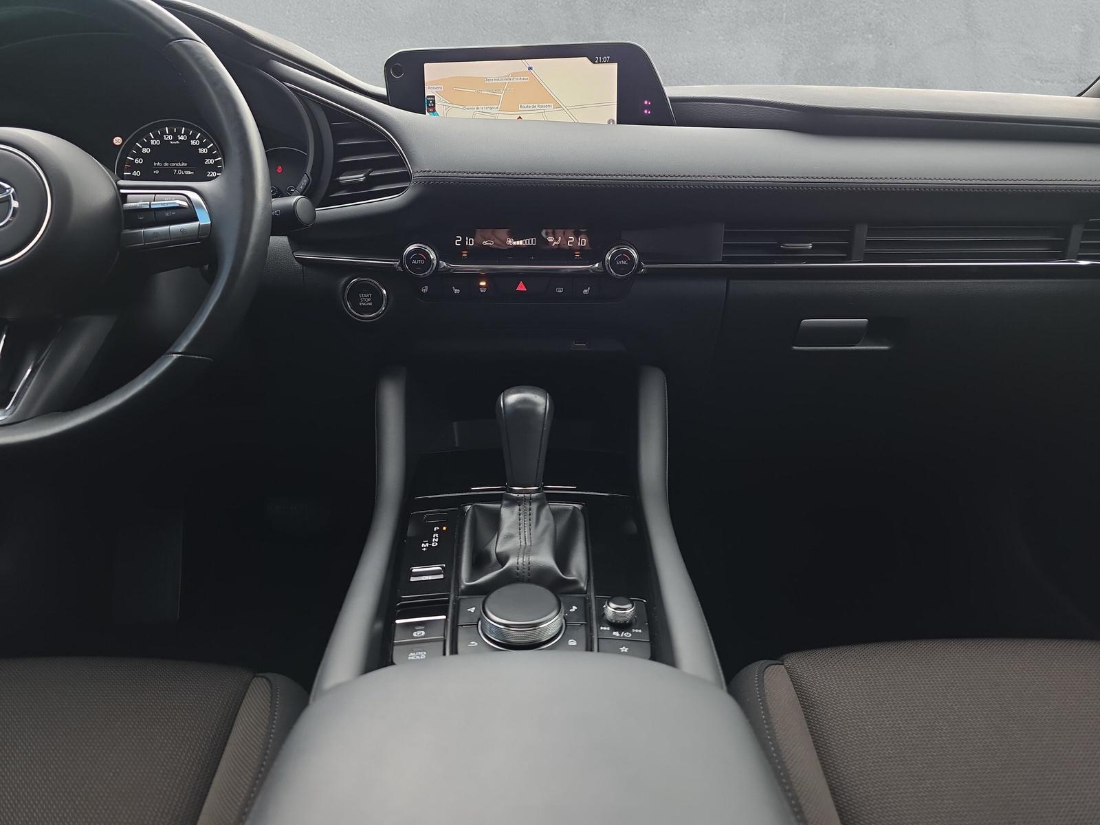 MAZDA 3 Hatchback 2.0 186 Ambition Plus AWD (CH)-image-17