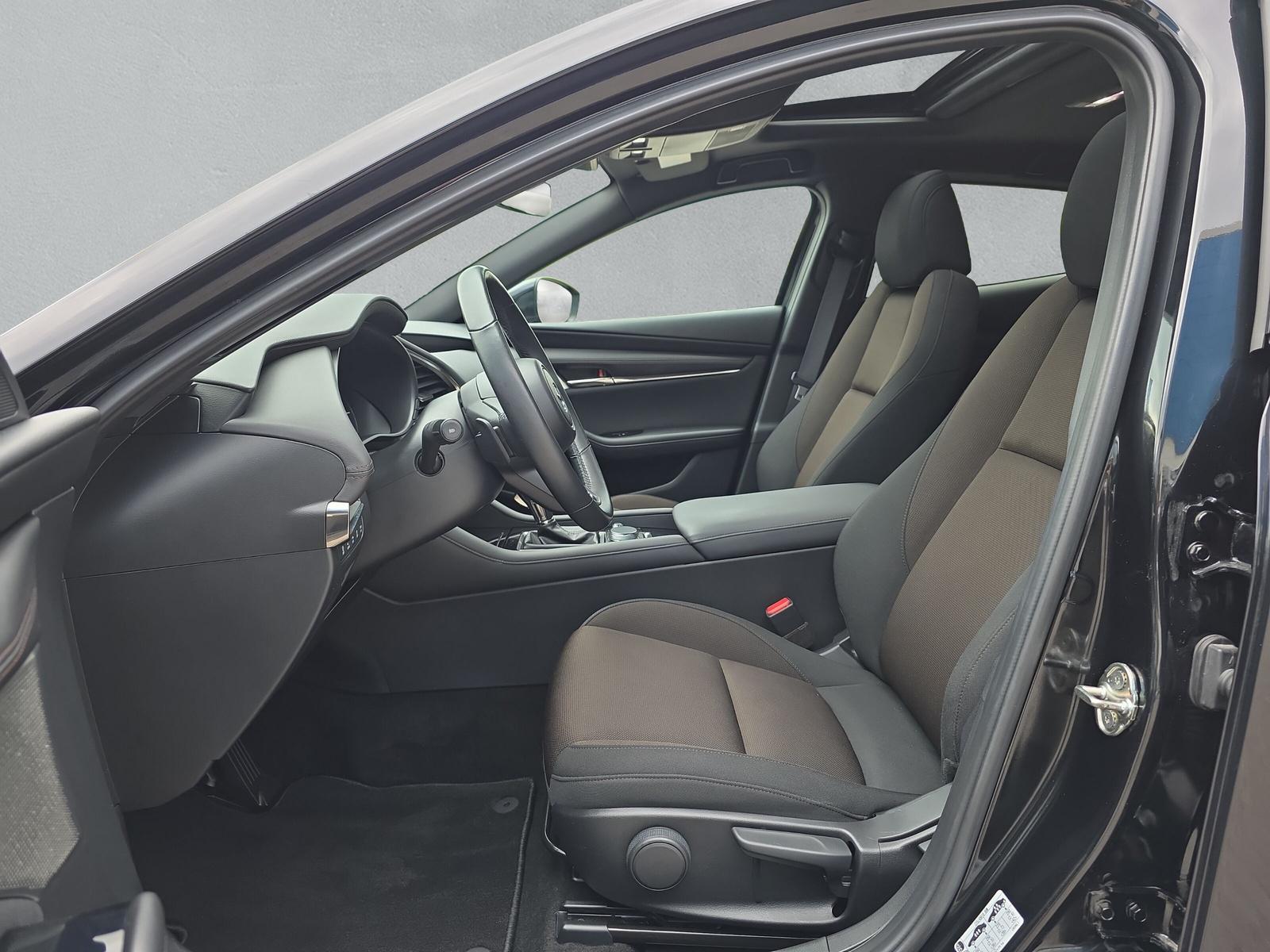 MAZDA 3 Hatchback 2.0 186 Ambition Plus AWD (CH)-image-11
