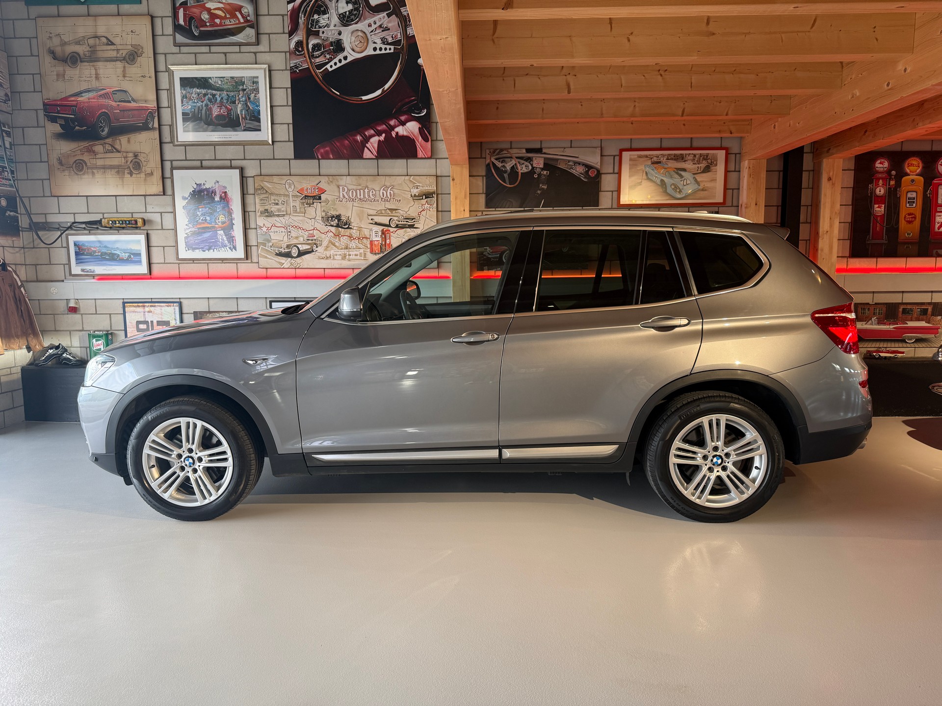BMW X3 xDrive 20d 4x4 xLine mit meeega Ausstattung Automat-Steptronic