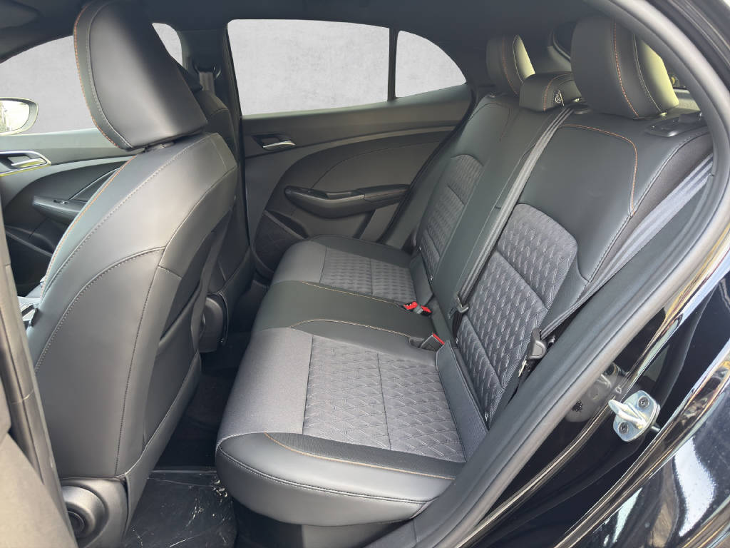 MG MG3 1.5 Hybrid Luxury-image-6