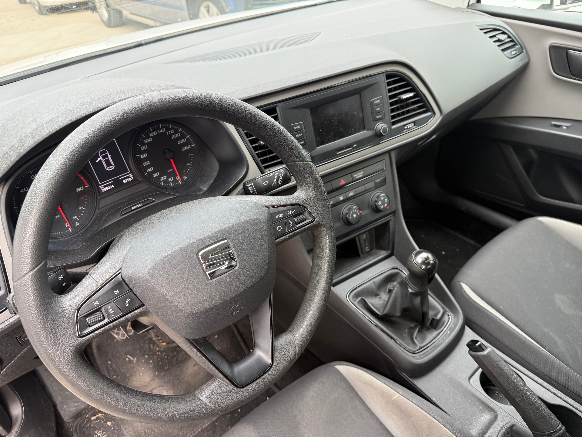 SEAT Leon 1.0 Ecomotive TSI Style-image-7