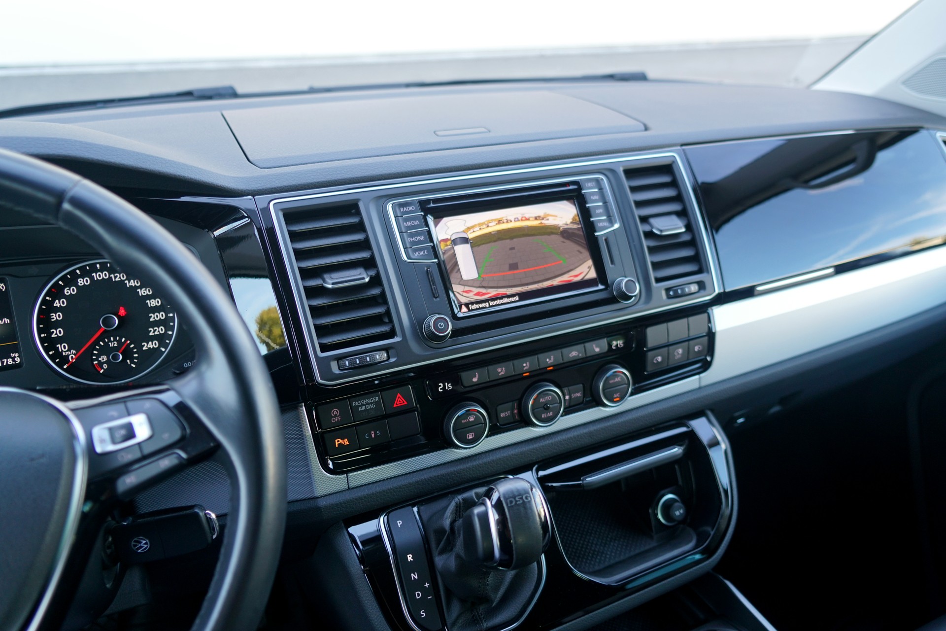 VW T6 Multivan 2.0 Bi-TDI Highline | 7-Sitze | DSG (CH)-image-15